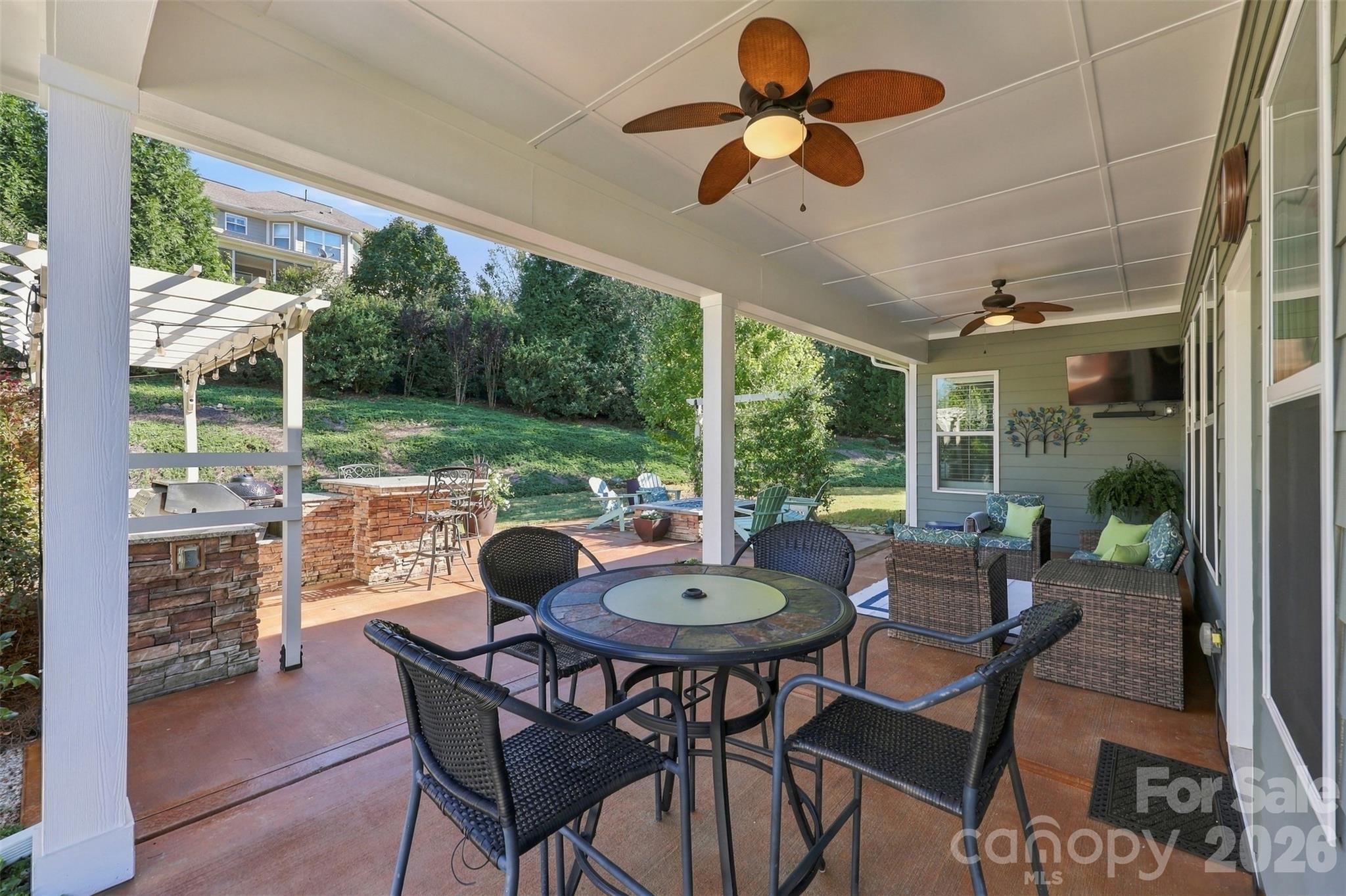 Single Family Residence at 1339 Kings Bottom Drive, Fort Mill, photo 31 of 40
