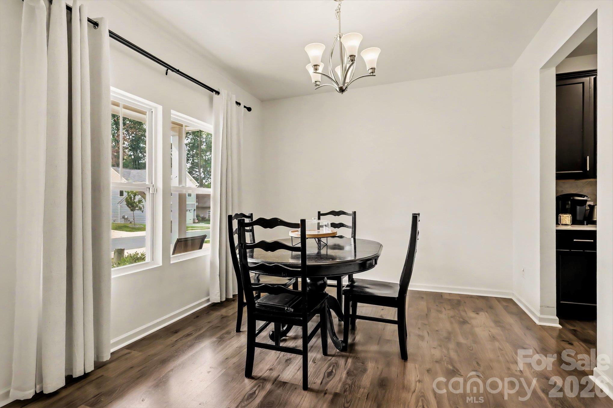 Single Family Residence at 1435 Finwick Drive, Pfafftown, photo 6 of 29