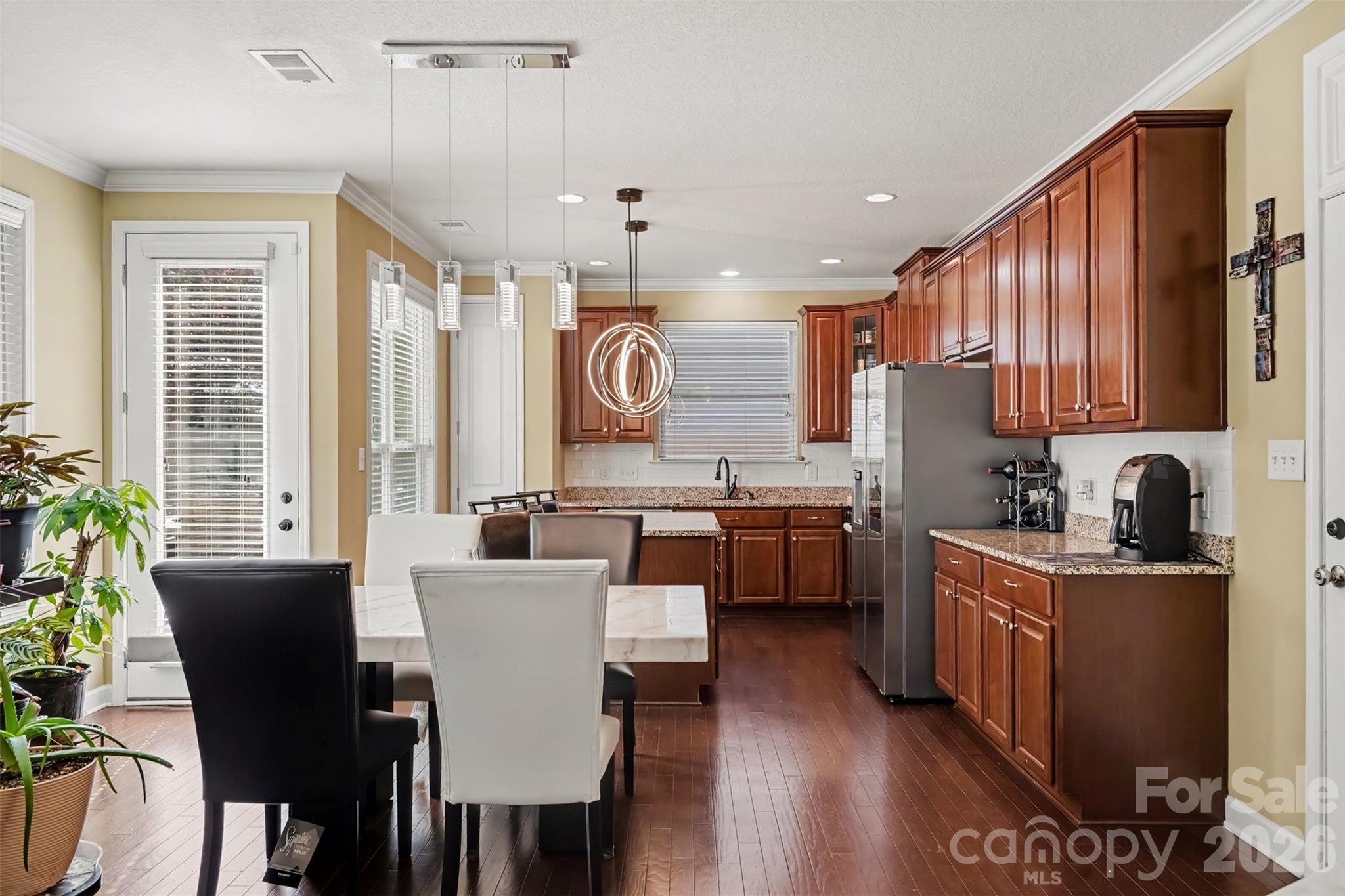 Single Family Residence at 270 Perennial Drive NW, Concord, photo 11 of 41