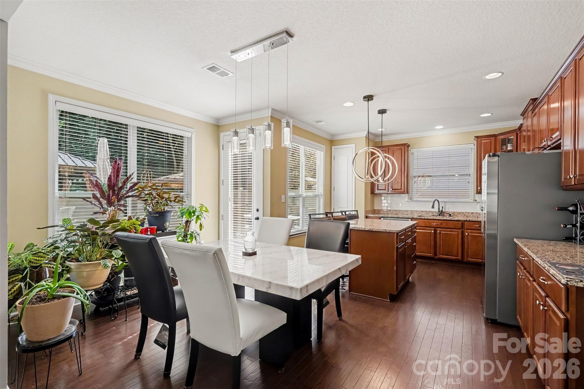 Single Family Residence at 270 Perennial Drive NW, Concord, photo 12 of 41