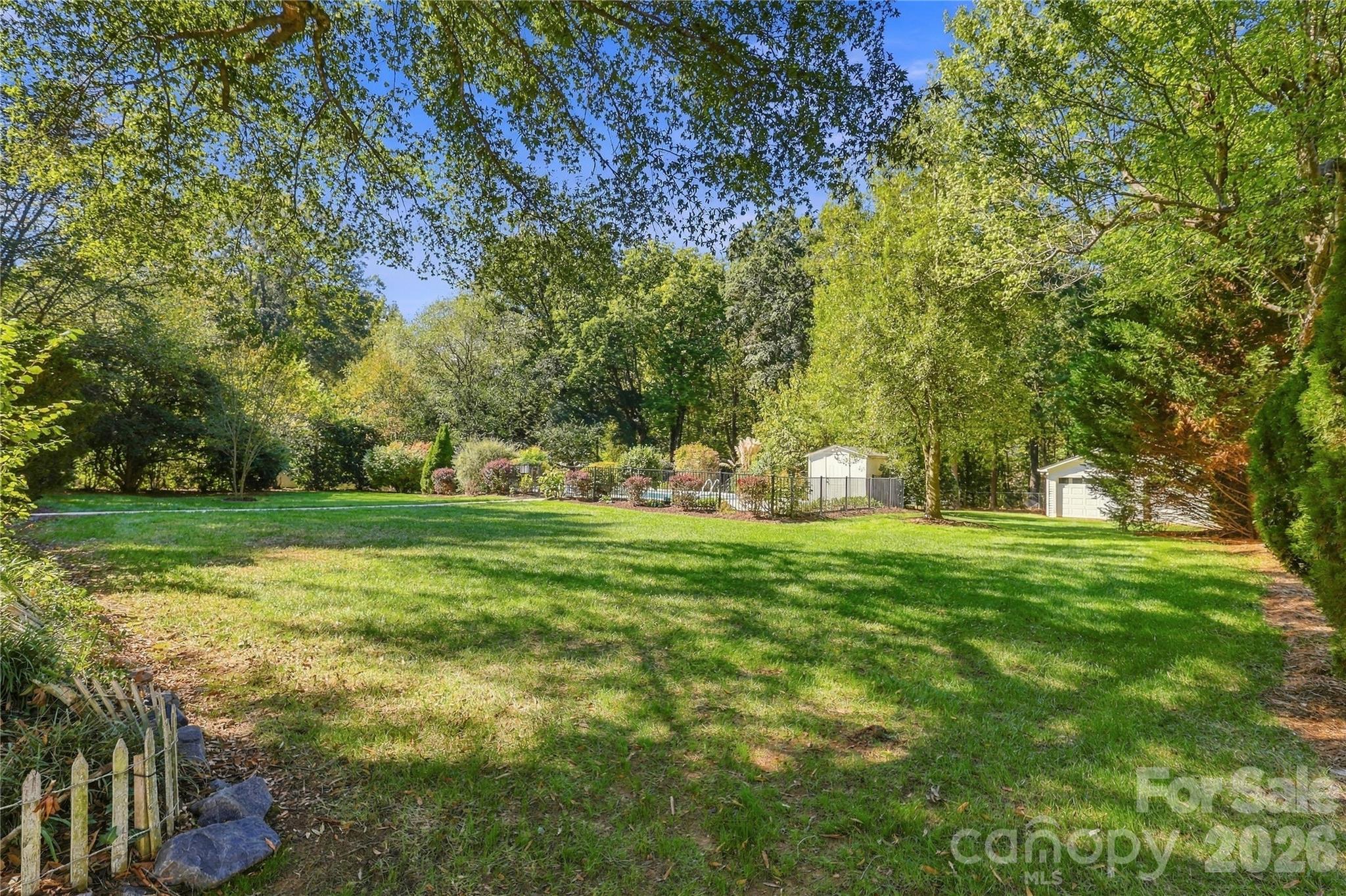 Single Family Residence at 122 Keowee Circle, Indian Trail, photo 33 of 41