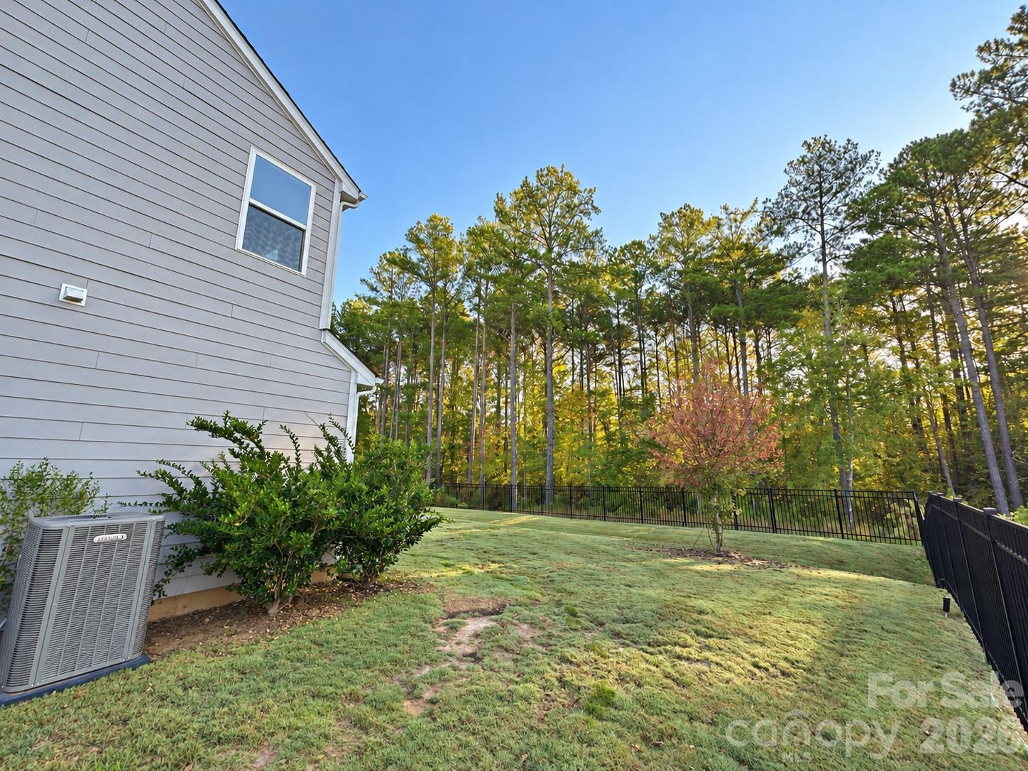 Single Family Residence at 2036 Sweet Magnolia Lane, Clover, photo 13 of 50