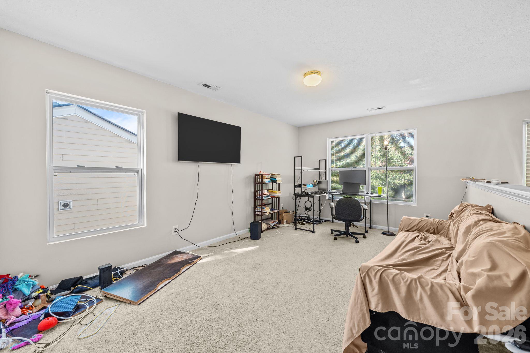 Single Family Residence at 2636 Cochrane Drive, Charlotte, photo 16 of 28