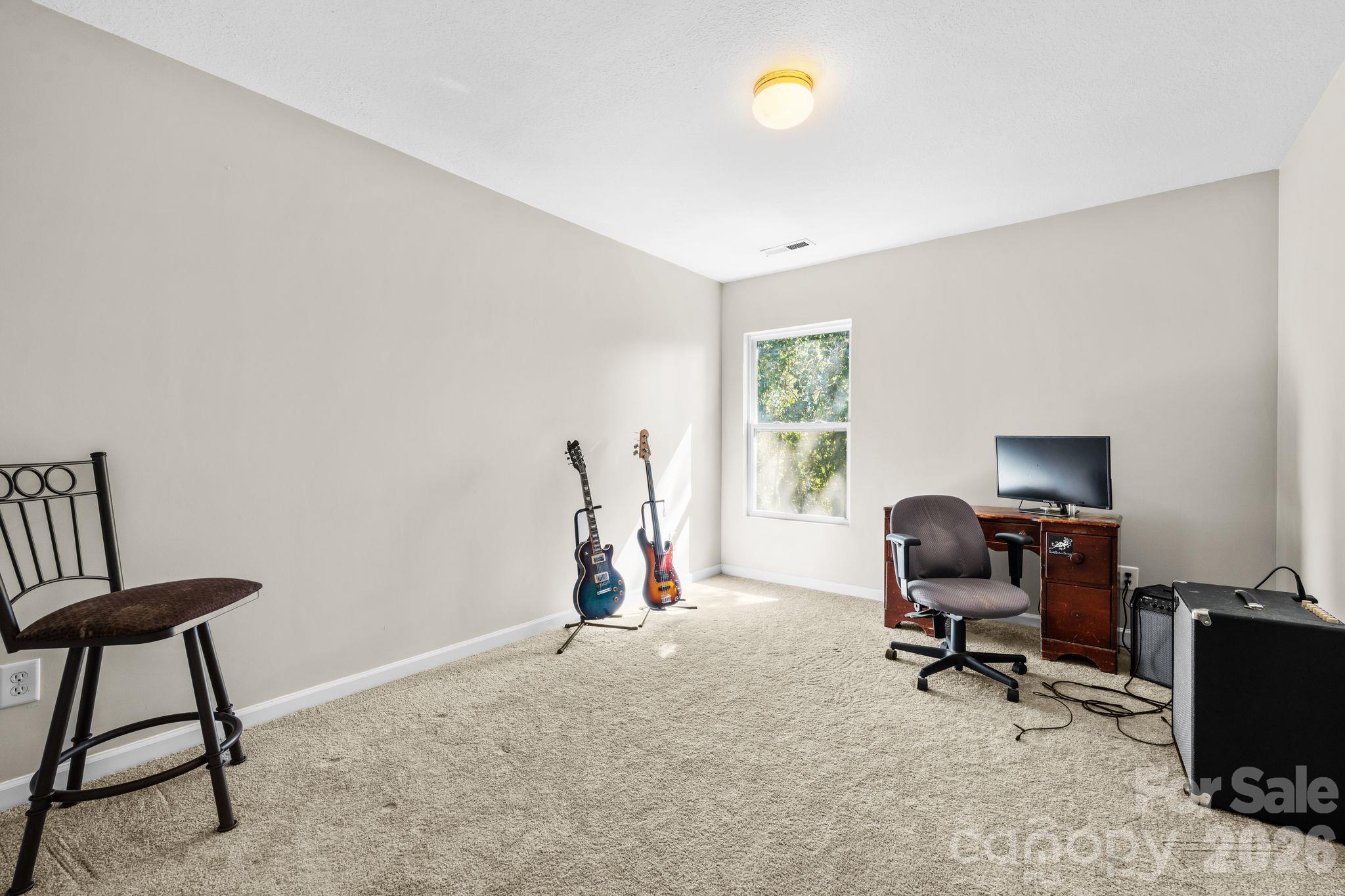 Single Family Residence at 2636 Cochrane Drive, Charlotte, photo 18 of 28