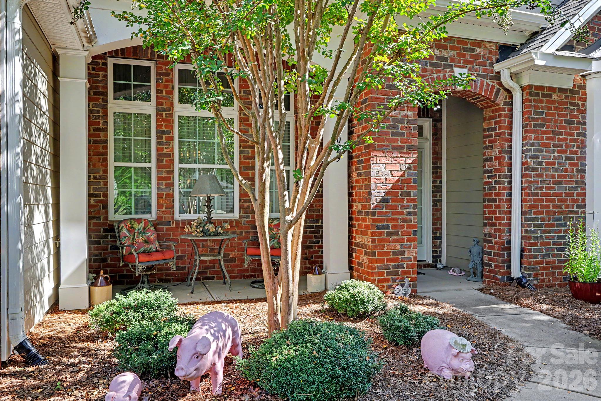 Single Family Residence at 9025 Carneros Creek Road, Charlotte, photo 2 of 48
