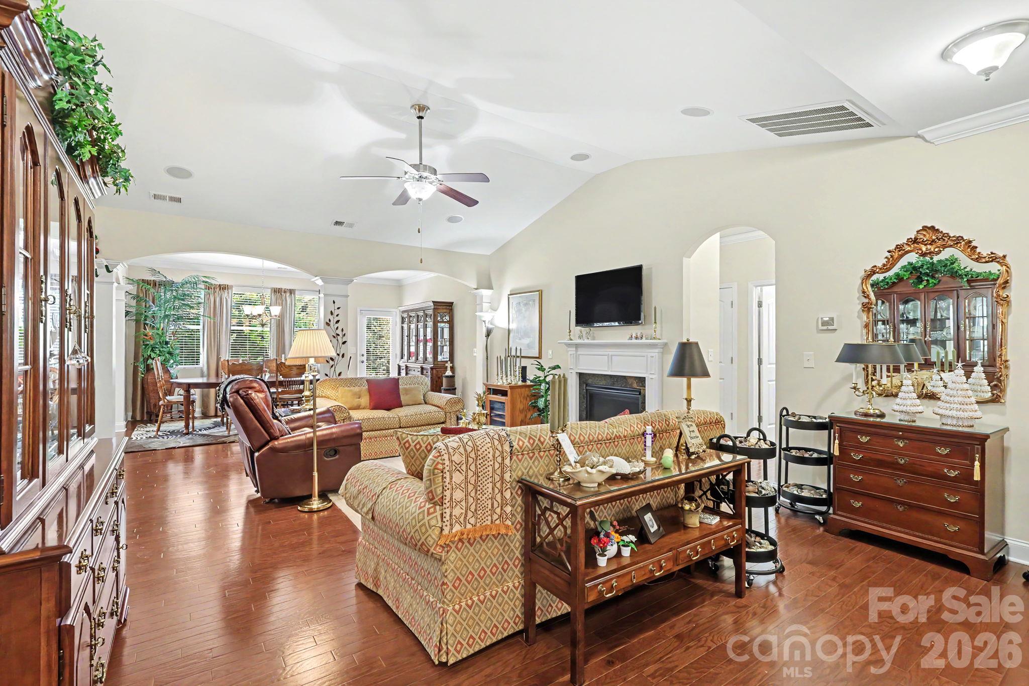 Single Family Residence at 9025 Carneros Creek Road, Charlotte, photo 7 of 48