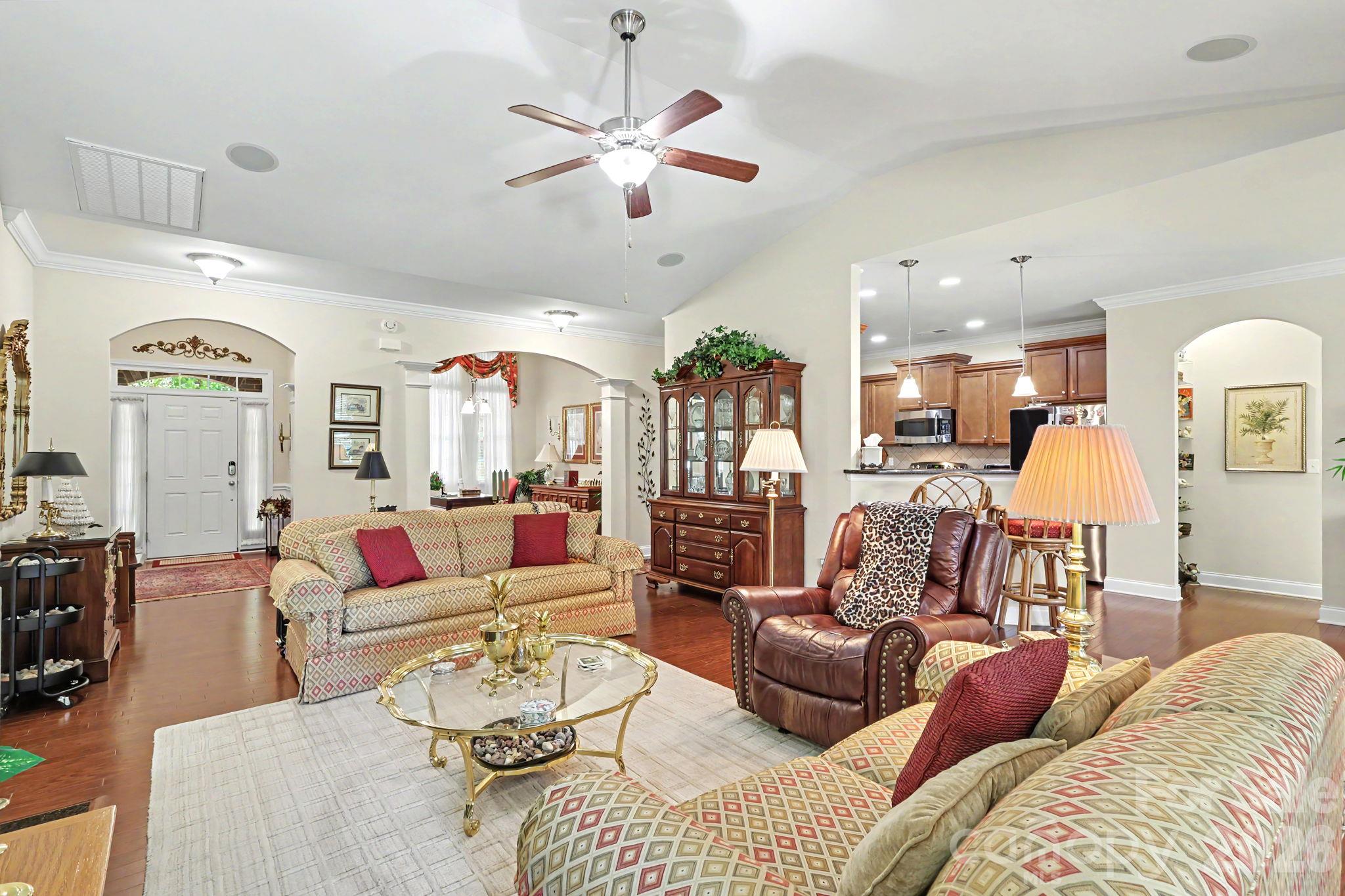 Single Family Residence at 9025 Carneros Creek Road, Charlotte, photo 9 of 48
