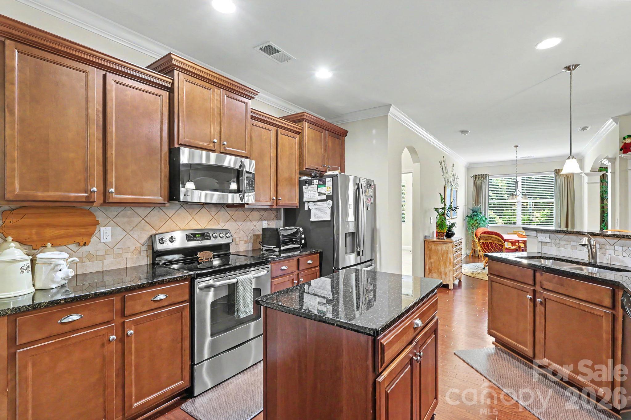 Single Family Residence at 9025 Carneros Creek Road, Charlotte, photo 13 of 48