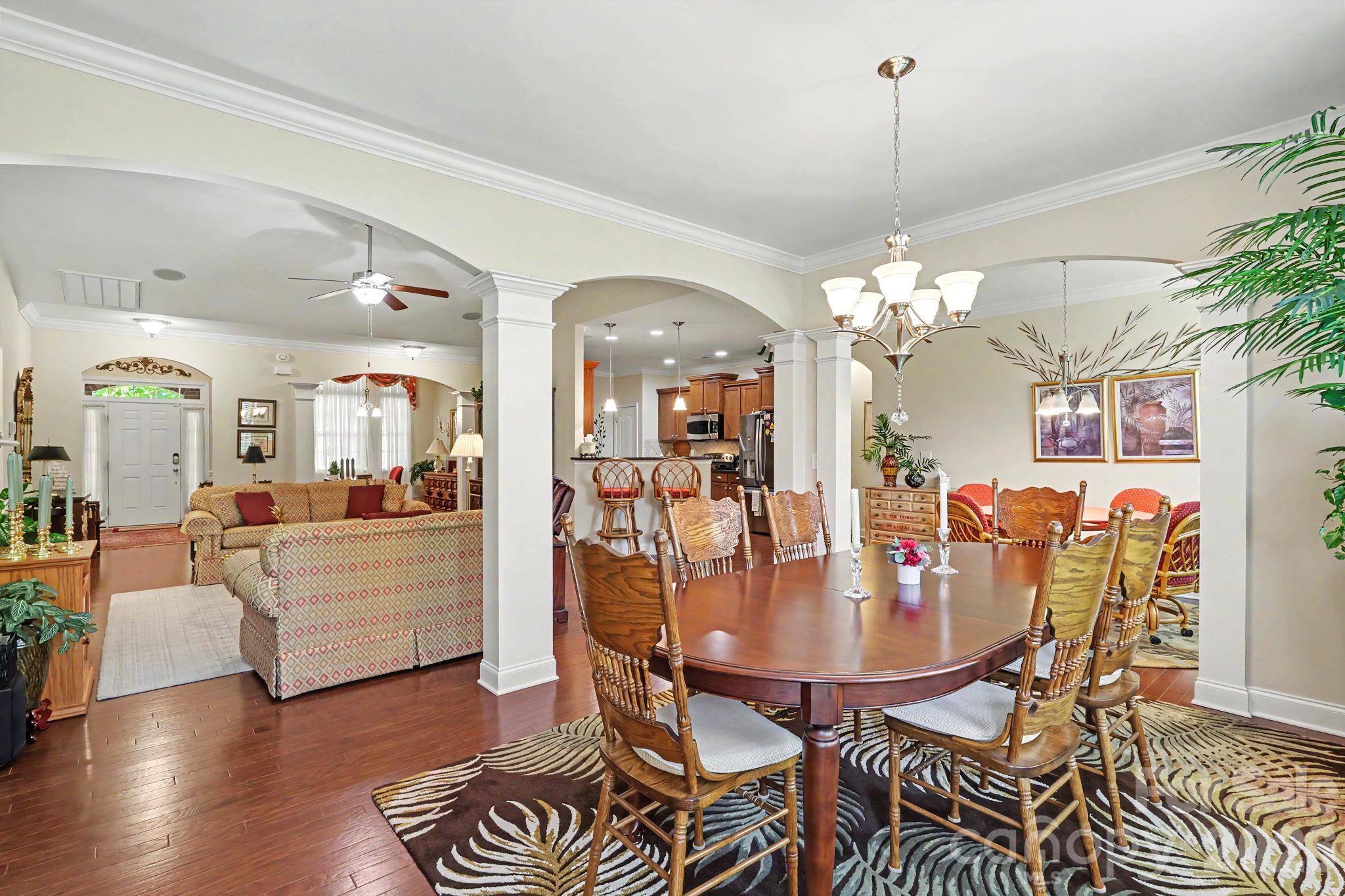 Dining Room/ Sunroom - 9025 Carneros Creek Road, Charlotte