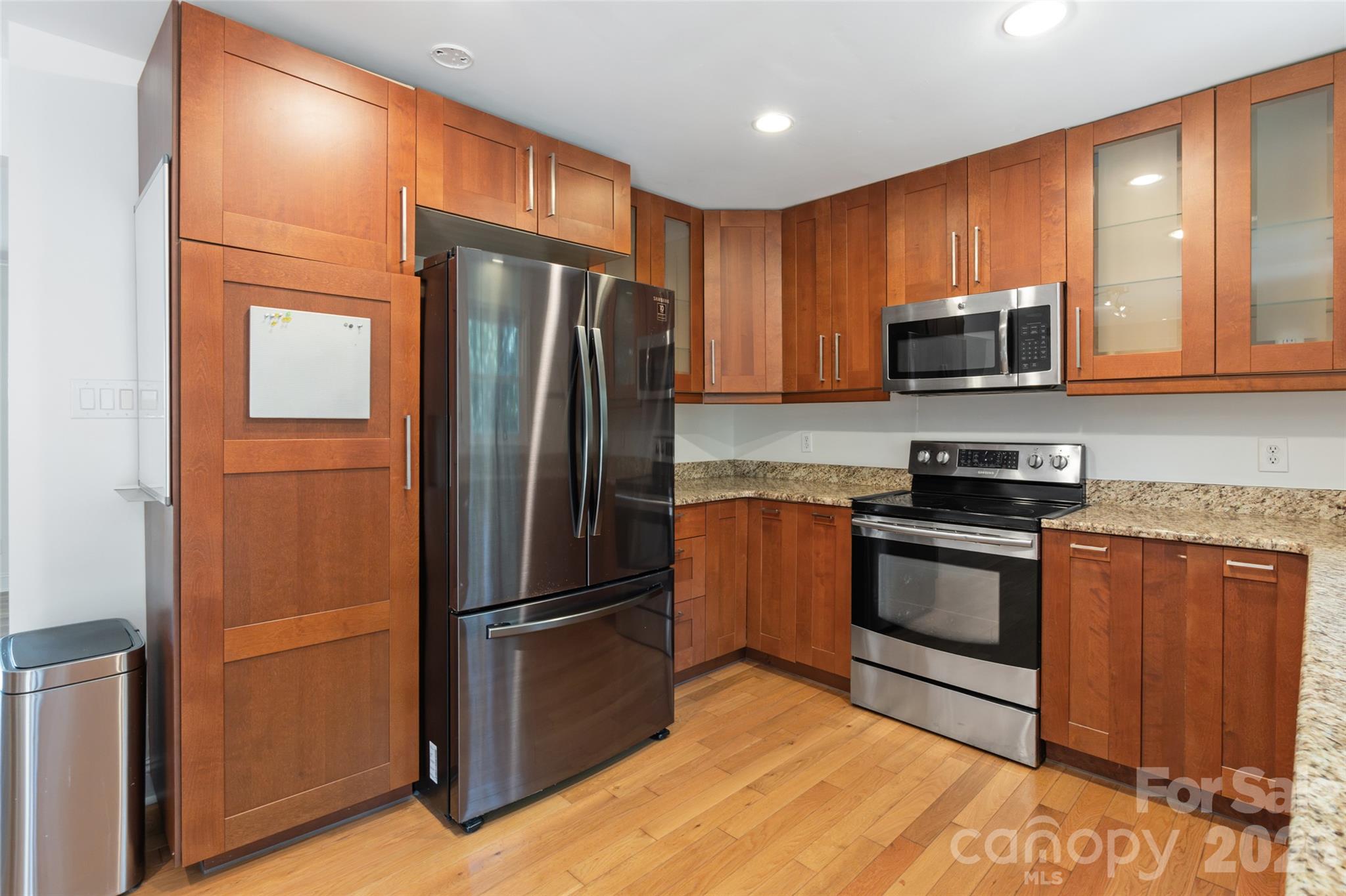 Single Family Residence at 1817 Balfour Lane, Charlotte, photo 12 of 33