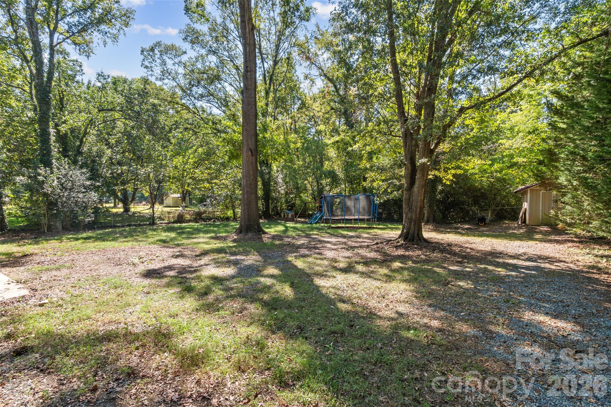 Single Family Residence at 1817 Balfour Lane, Charlotte, photo 29 of 33