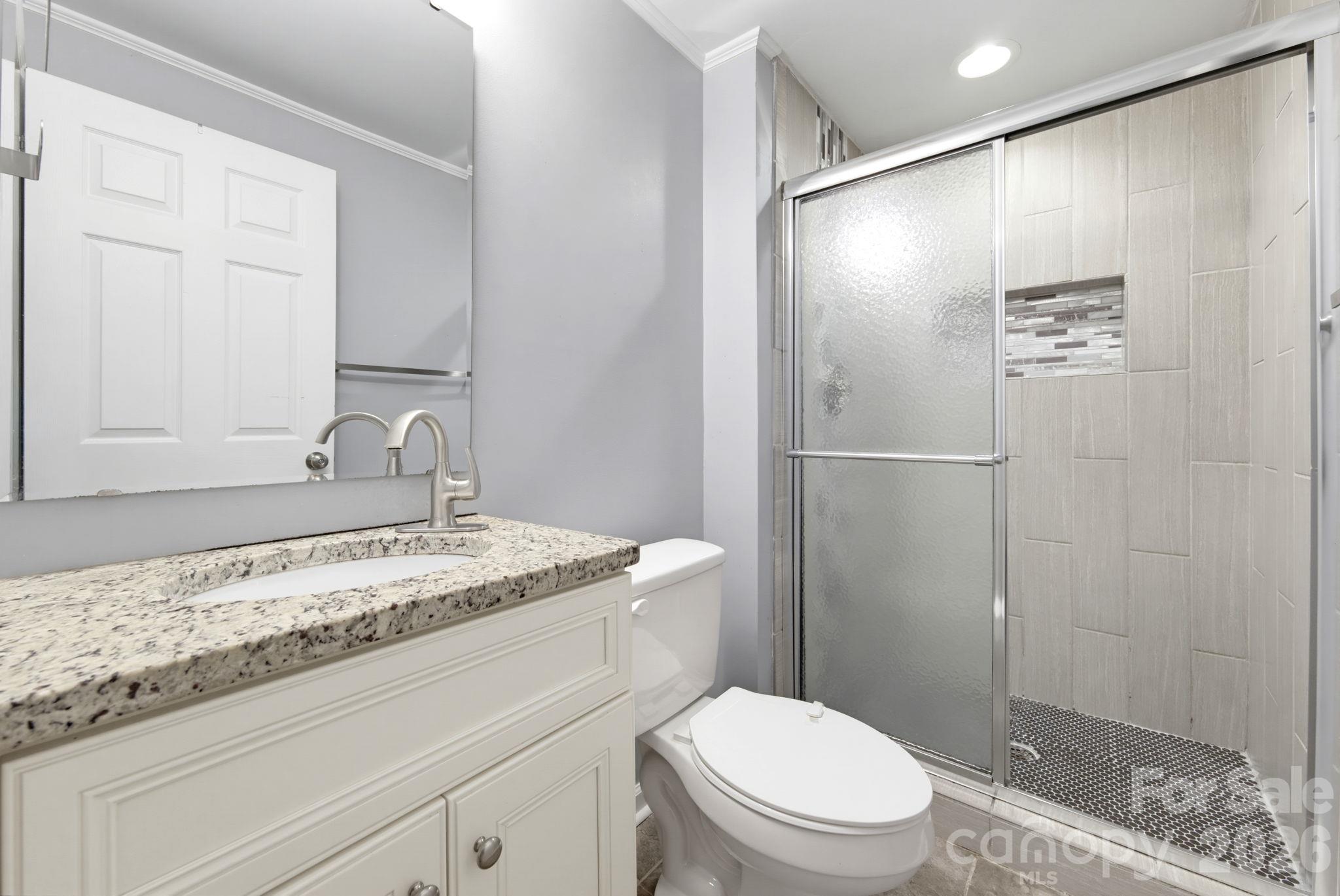 Single Family Residence at 6901 Rollingridge Drive, Charlotte, photo 22 of 36