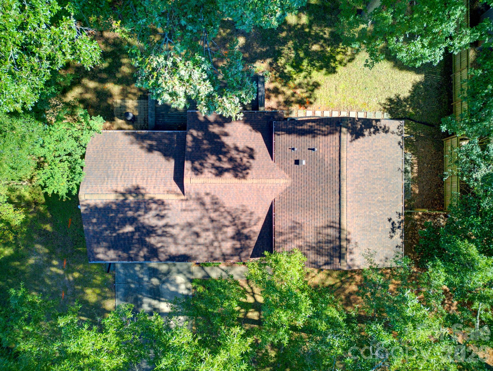 Single Family Residence at 6901 Rollingridge Drive, Charlotte, photo 33 of 36