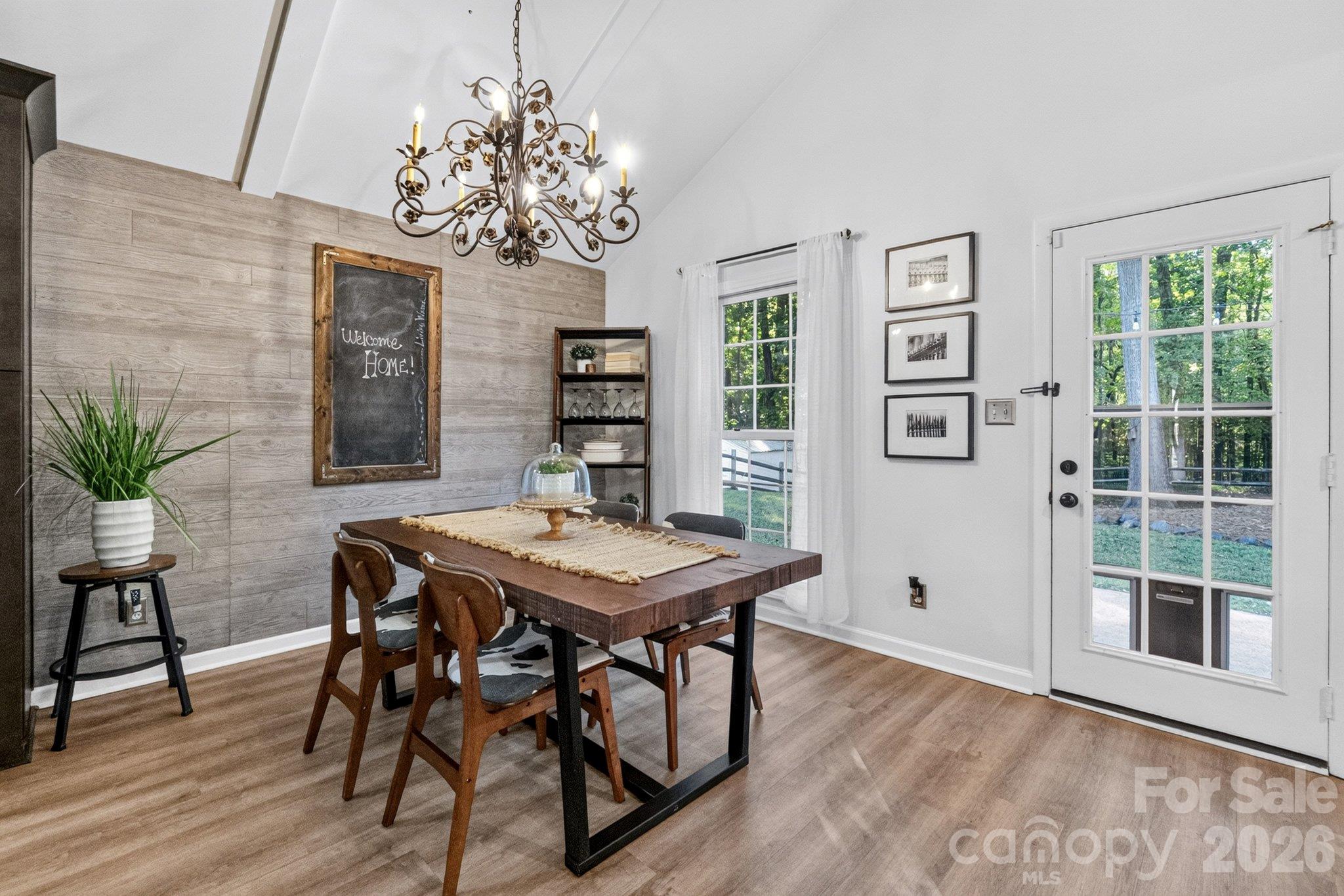 Single Family Residence at 4506 Woods End Lane, Charlotte, photo 14 of 42