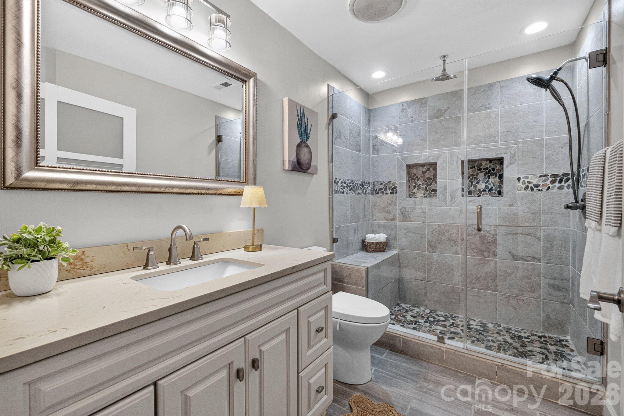 Single Family Residence at 4506 Woods End Lane, Charlotte, photo 22 of 42