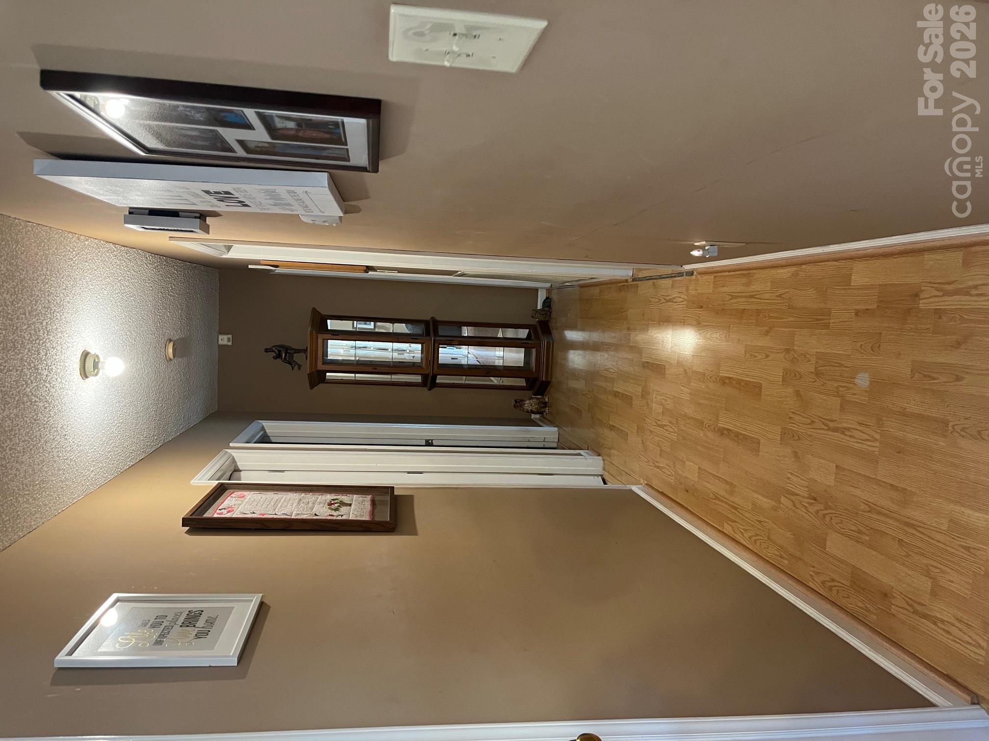 Single Family Residence at 109 Crestbrook Circle, Shelby, photo 8 of 14