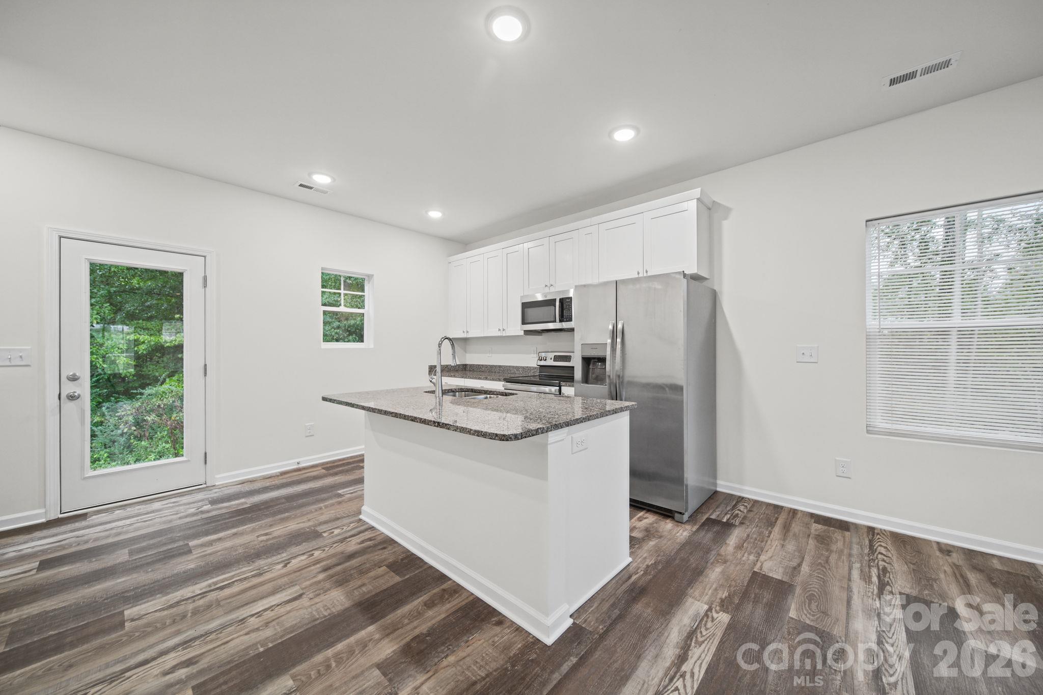 Kitchen - 518 3rd Street, Salisbury