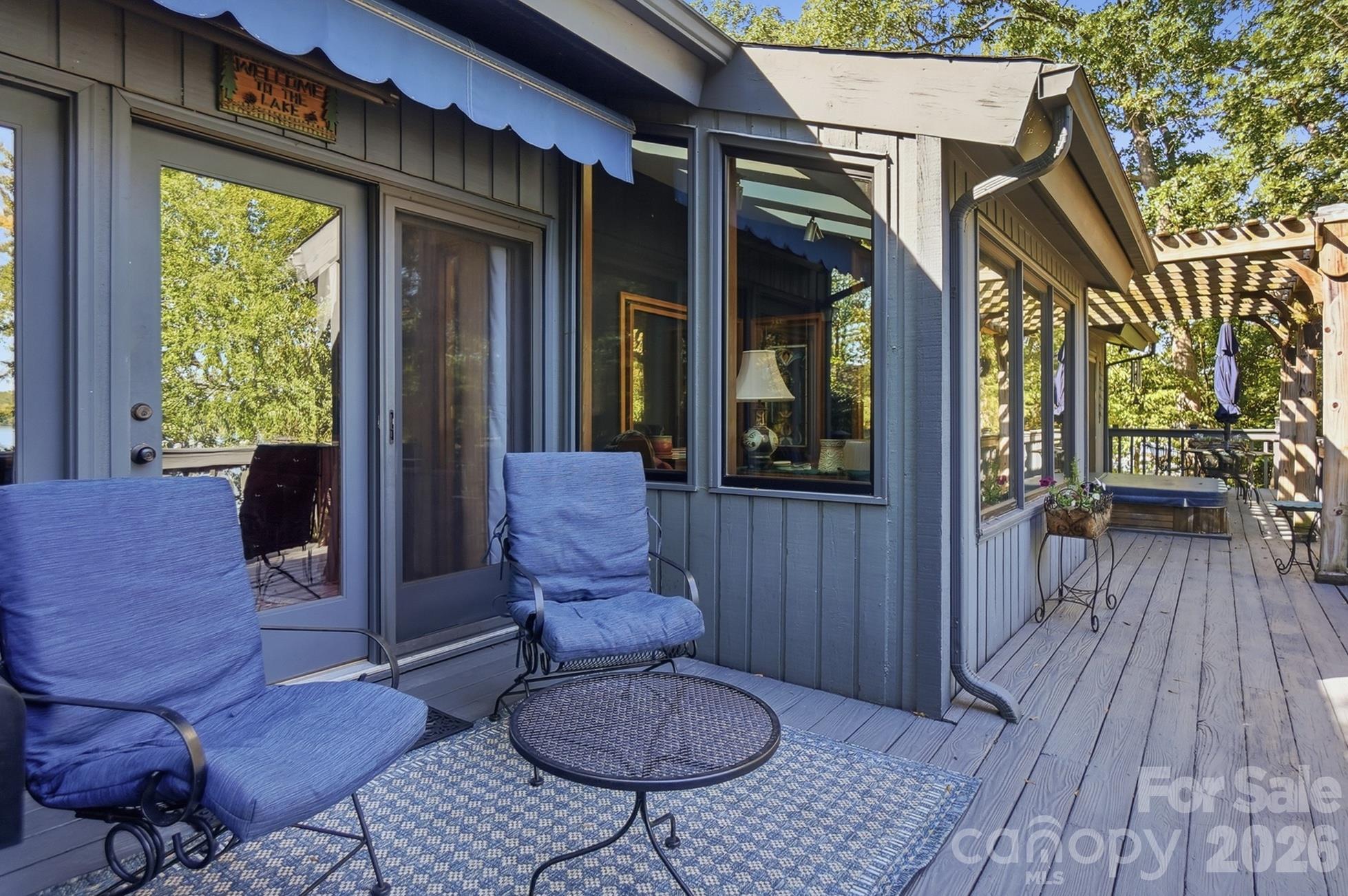 Expansive deck with hot tub and pergola - 1669 Aragon Beach Road, Rock Hill