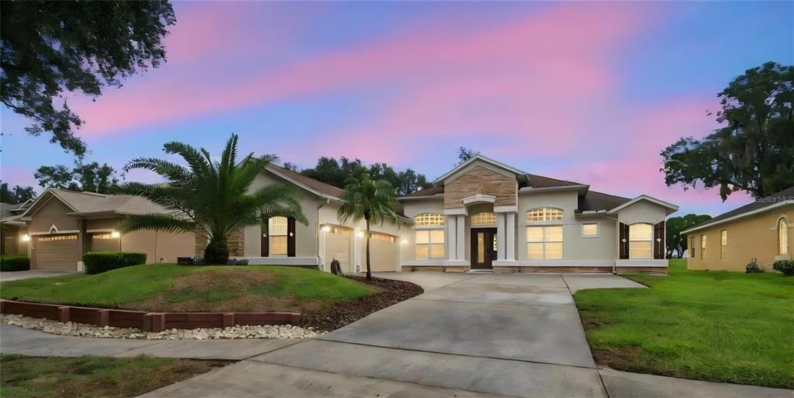1519 BRILLIANT CUT WAY
