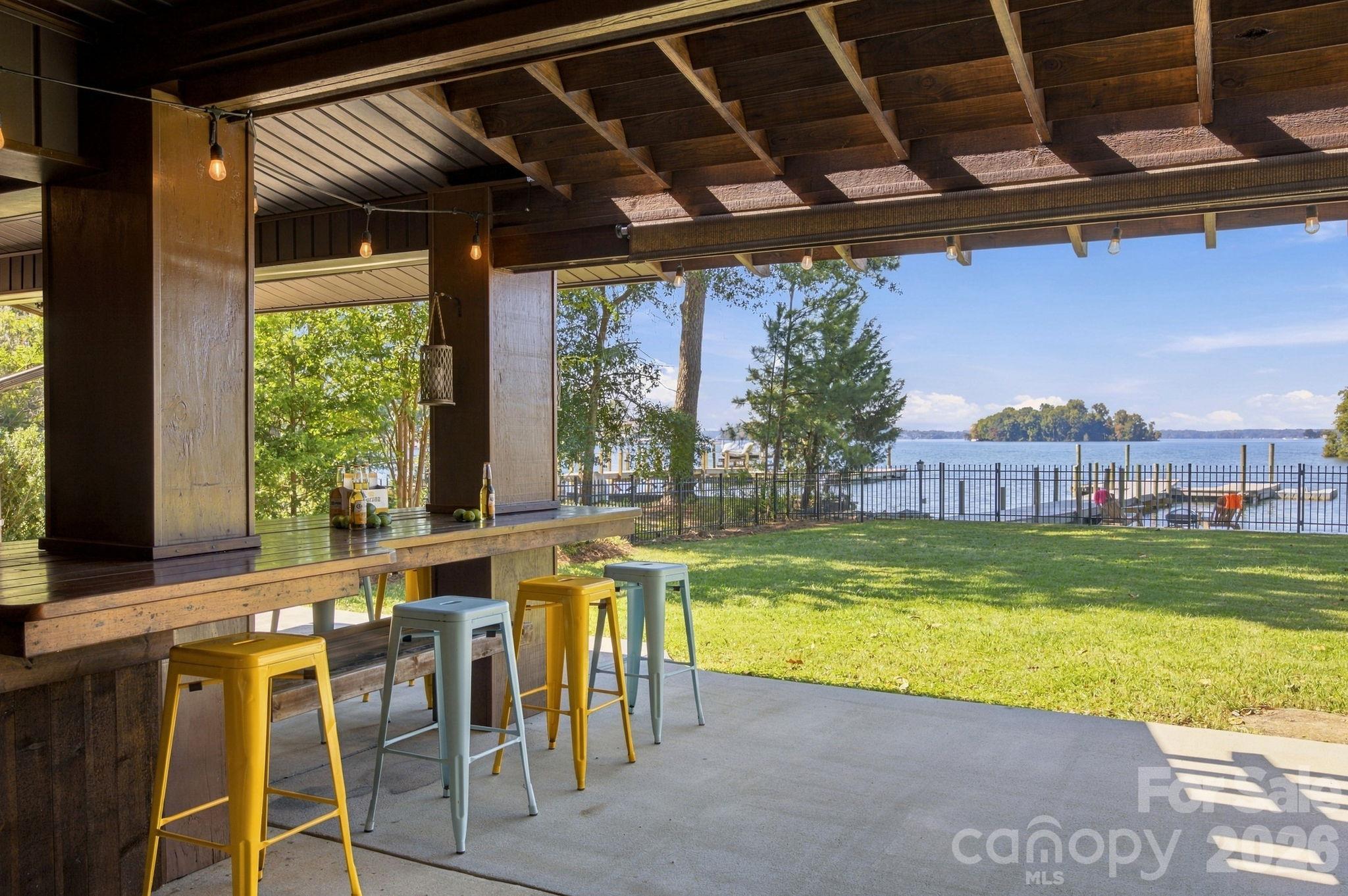 Single Family Residence at 20625 Island Forest Drive, Cornelius, photo 45 of 48