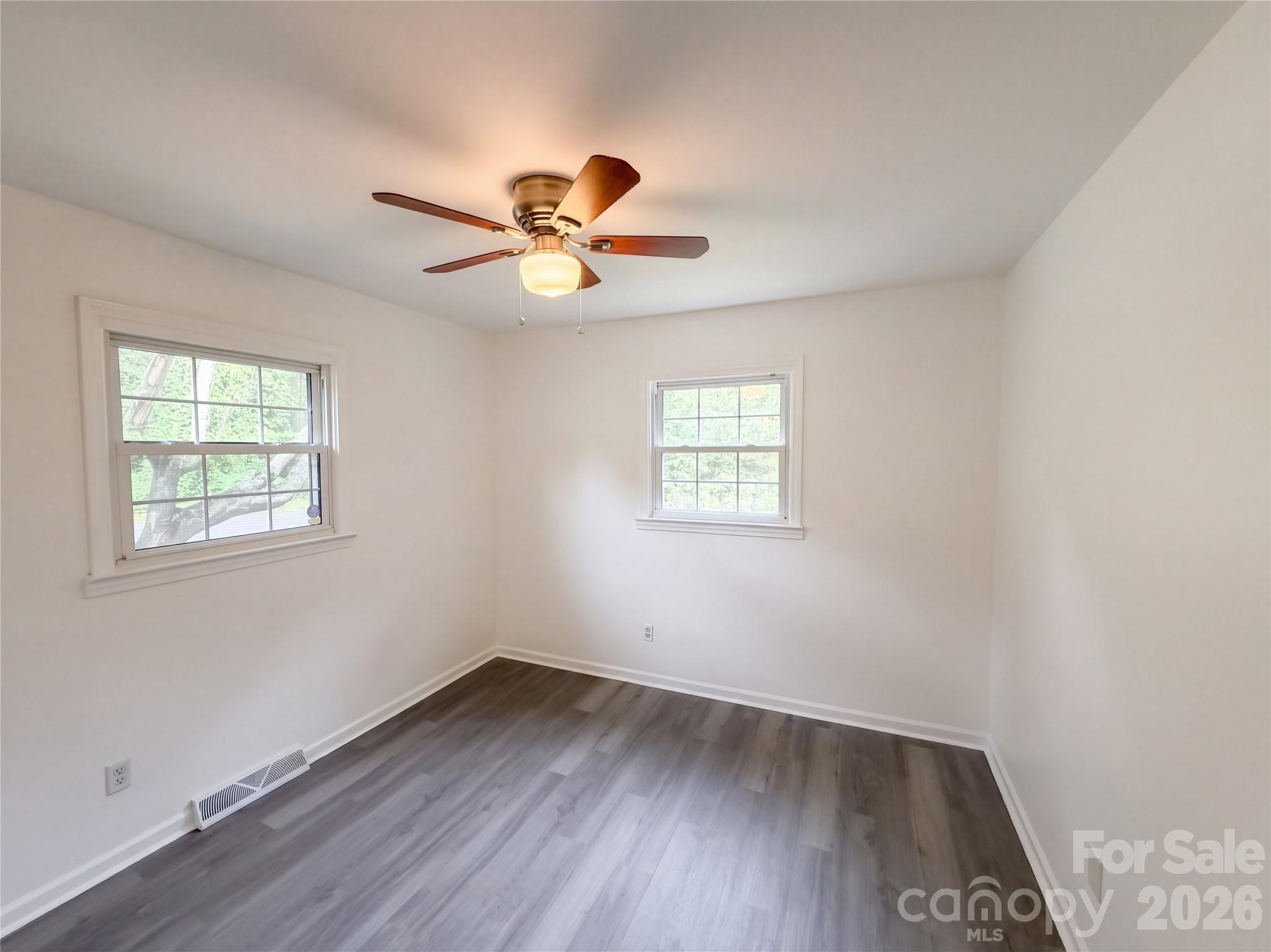 Single Family Residence at 3002 Fallswood Drive, Gastonia, photo 12 of 23