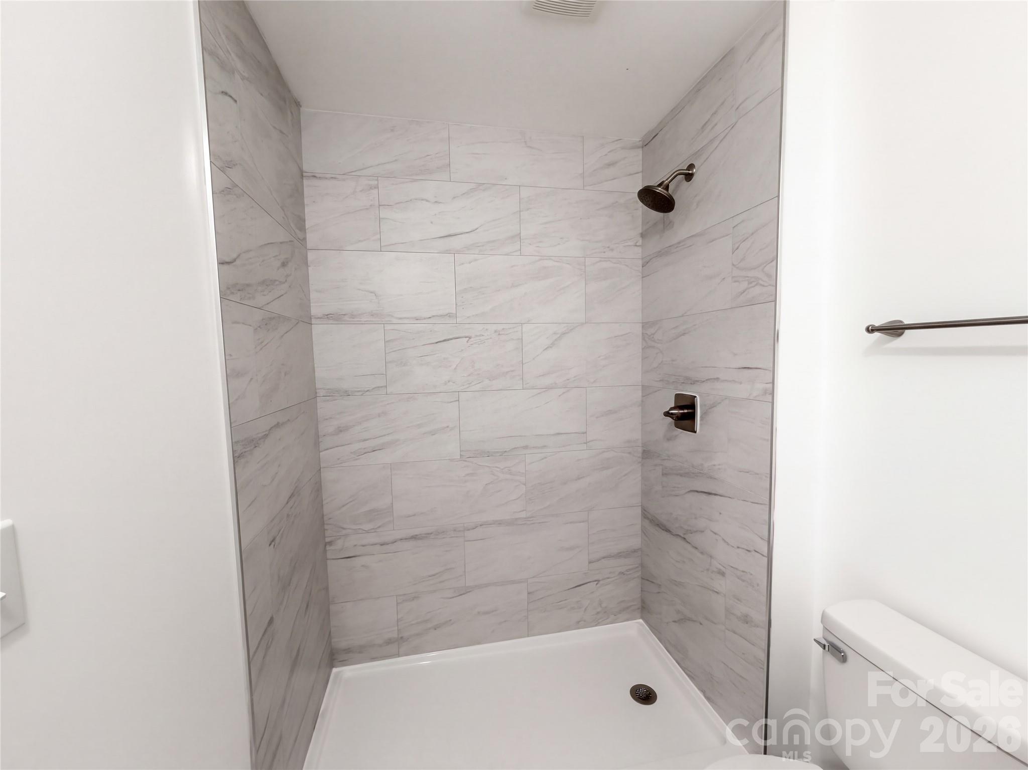 Single Family Residence at 3002 Fallswood Drive, Gastonia, photo 17 of 23
