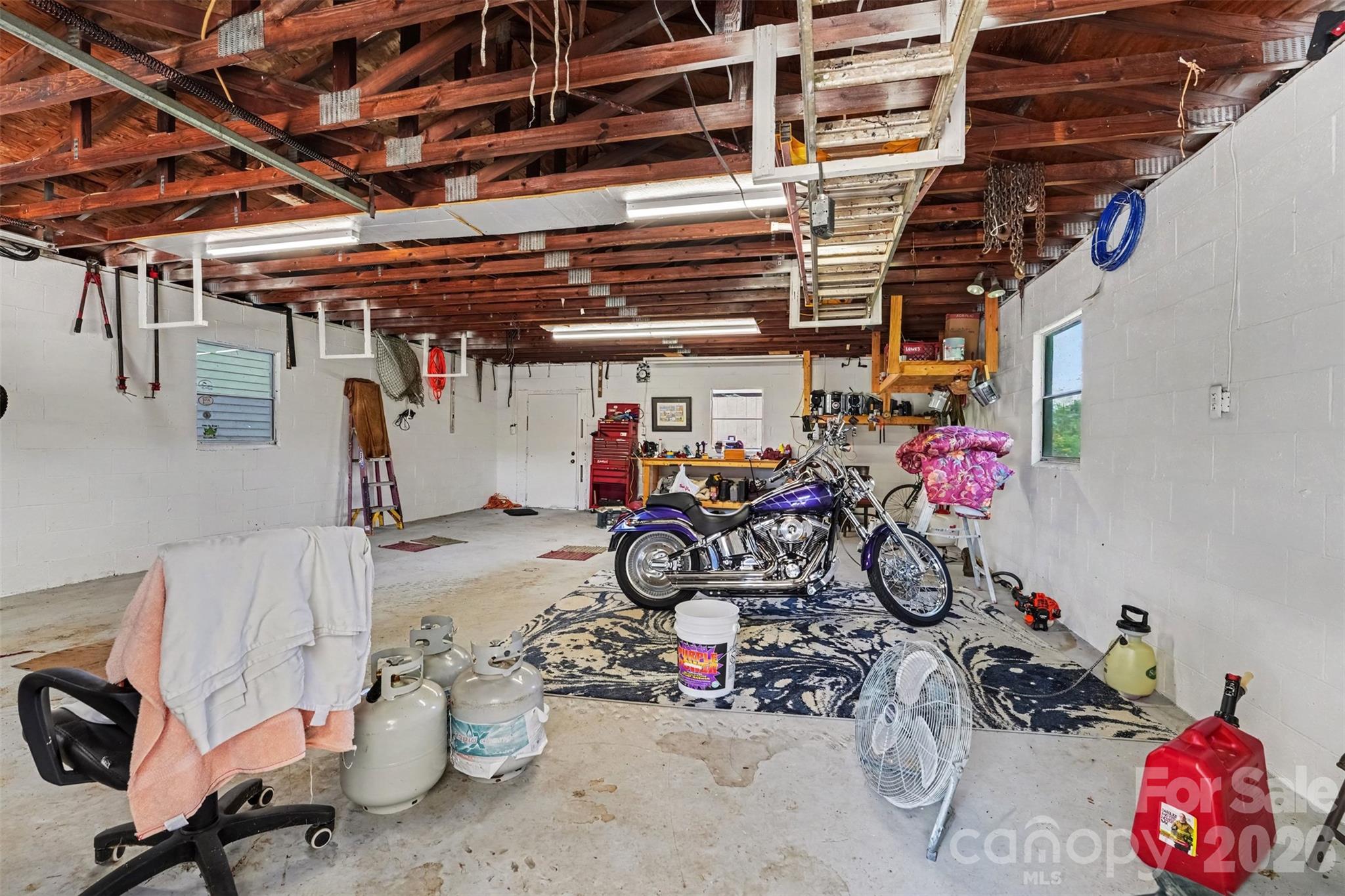 Inside 2nd garage - 117 Oak Hill Lane, Statesville
