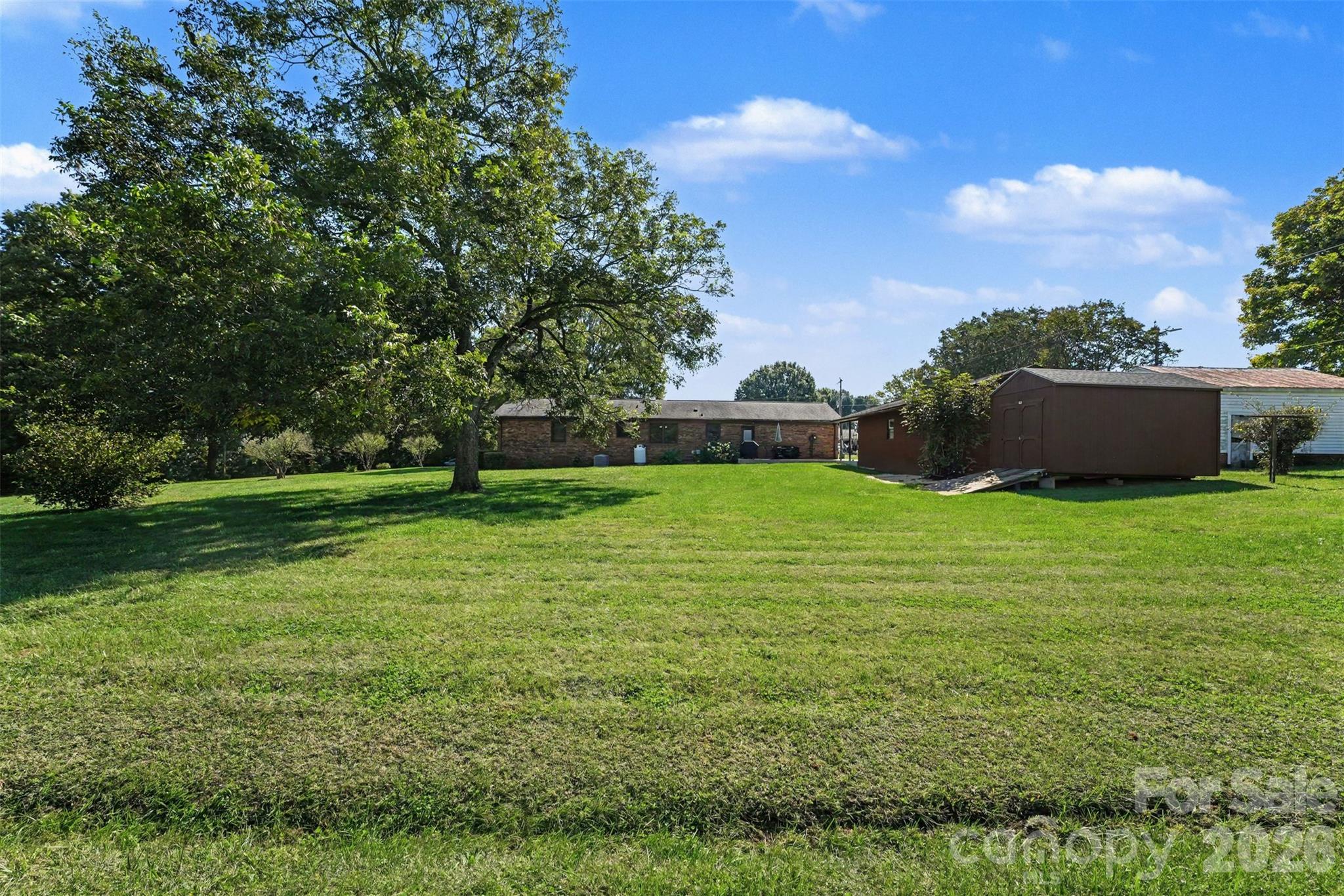 Single Family Residence at 117 Oak Hill Lane, Statesville, photo 26 of 26