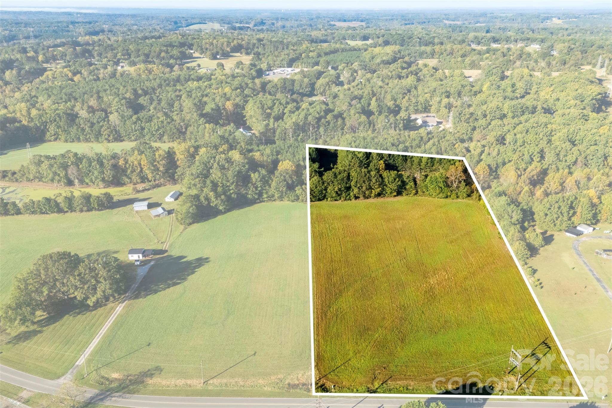 Acreage at 528 Jc Dellinger Road, Cherryville, photo 2 of 8