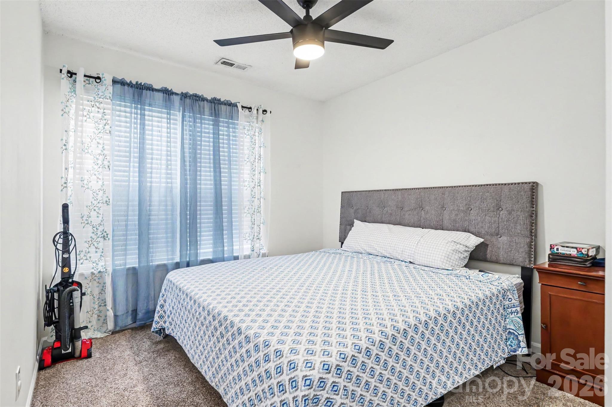 Townhouse at 7106 Bidford Court, Lancaster, photo 16 of 23