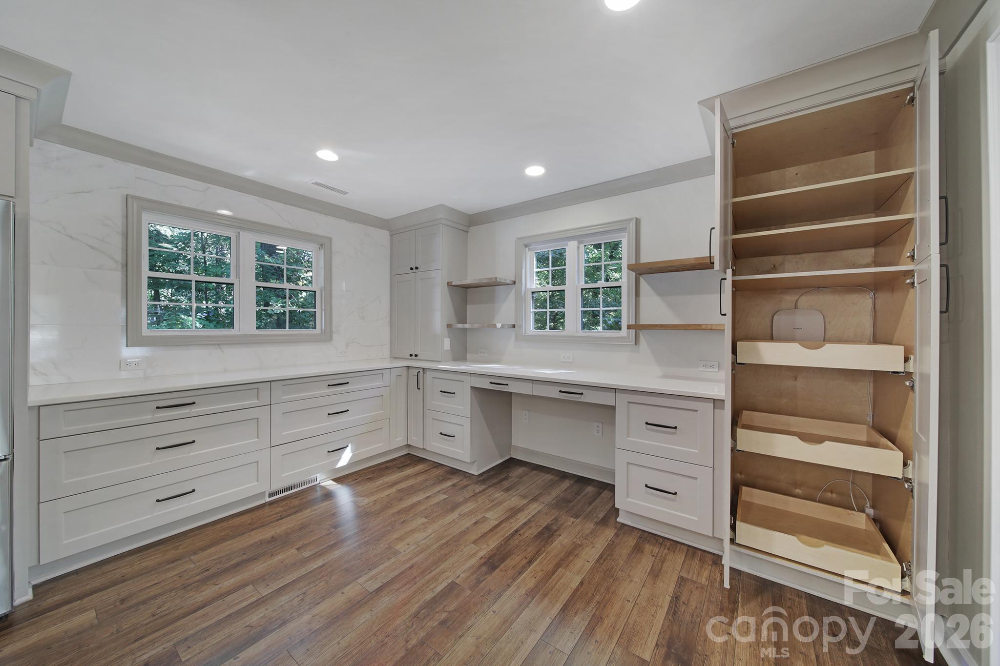 Single Family Residence at 3007 Dewitt Court NW, Concord, photo 16 of 48