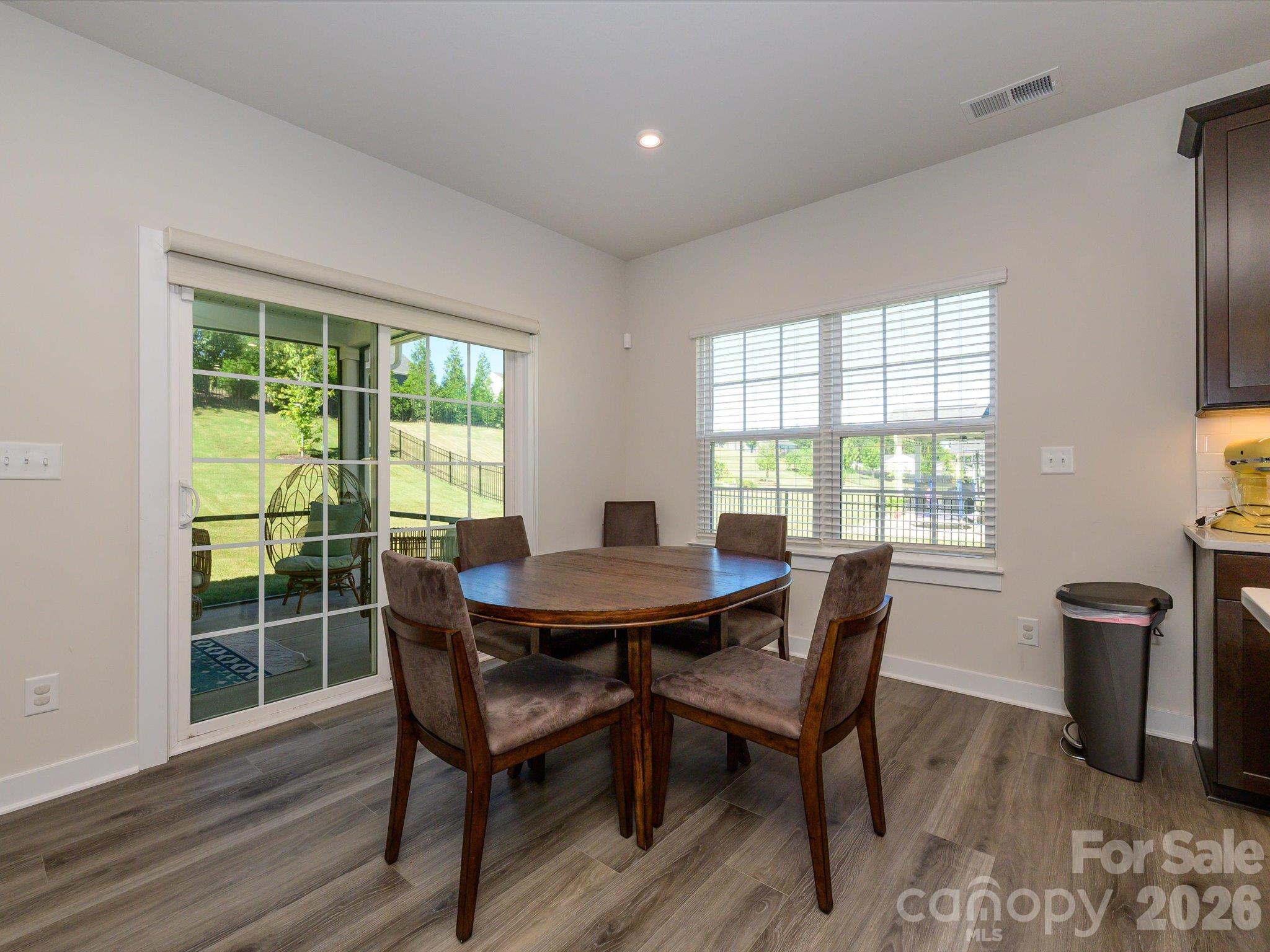 Single Family Residence at 8504 Everwood Avenue, Huntersville, photo 12 of 35
