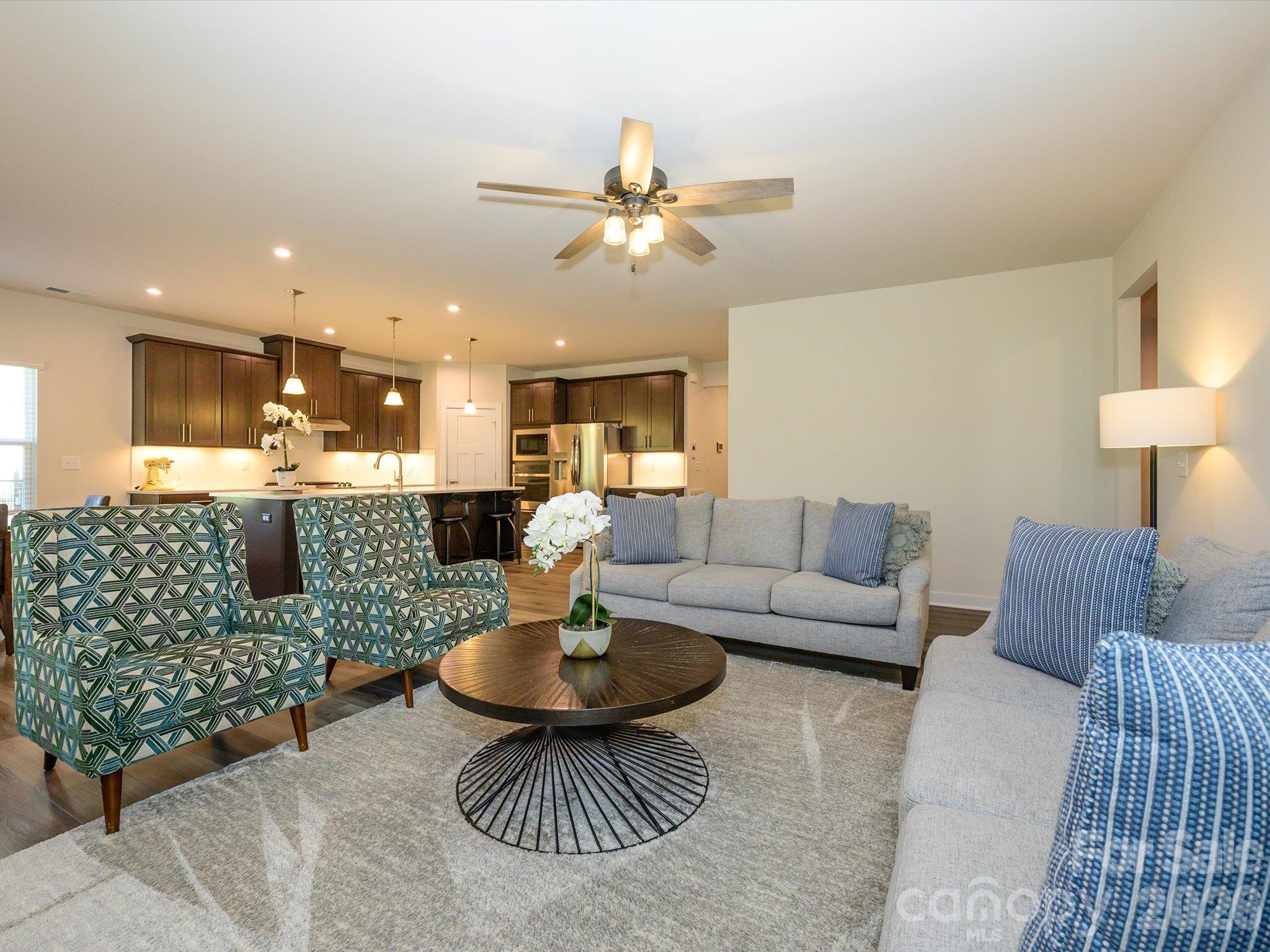Single Family Residence at 8504 Everwood Avenue, Huntersville, photo 15 of 35