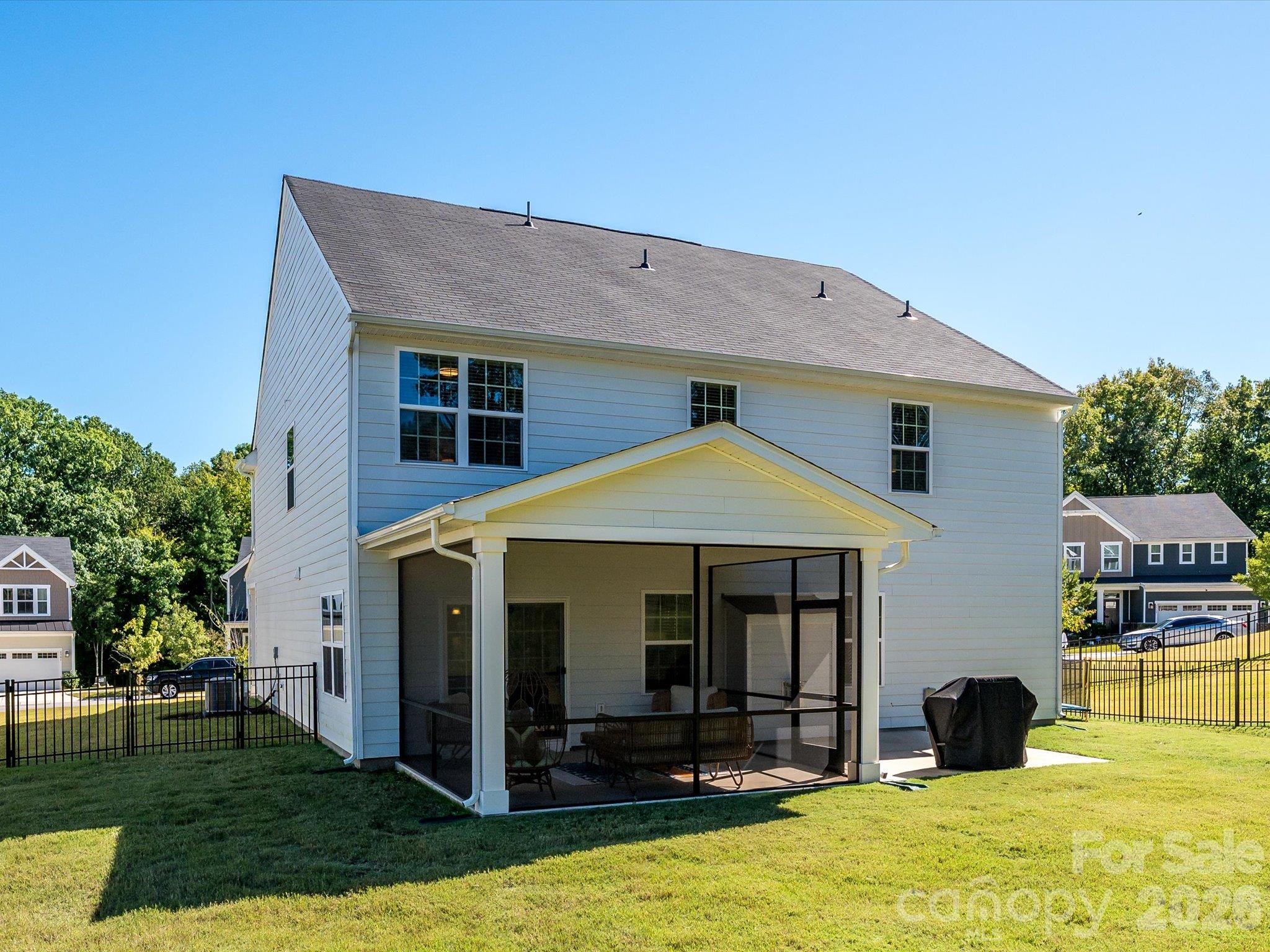 Single Family Residence at 8504 Everwood Avenue, Huntersville, photo 34 of 35