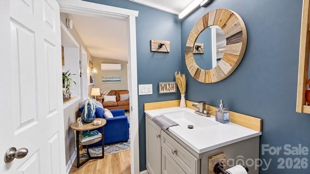 Single Family Residence at 162 Dogwood Circle, New London, photo 6 of 20