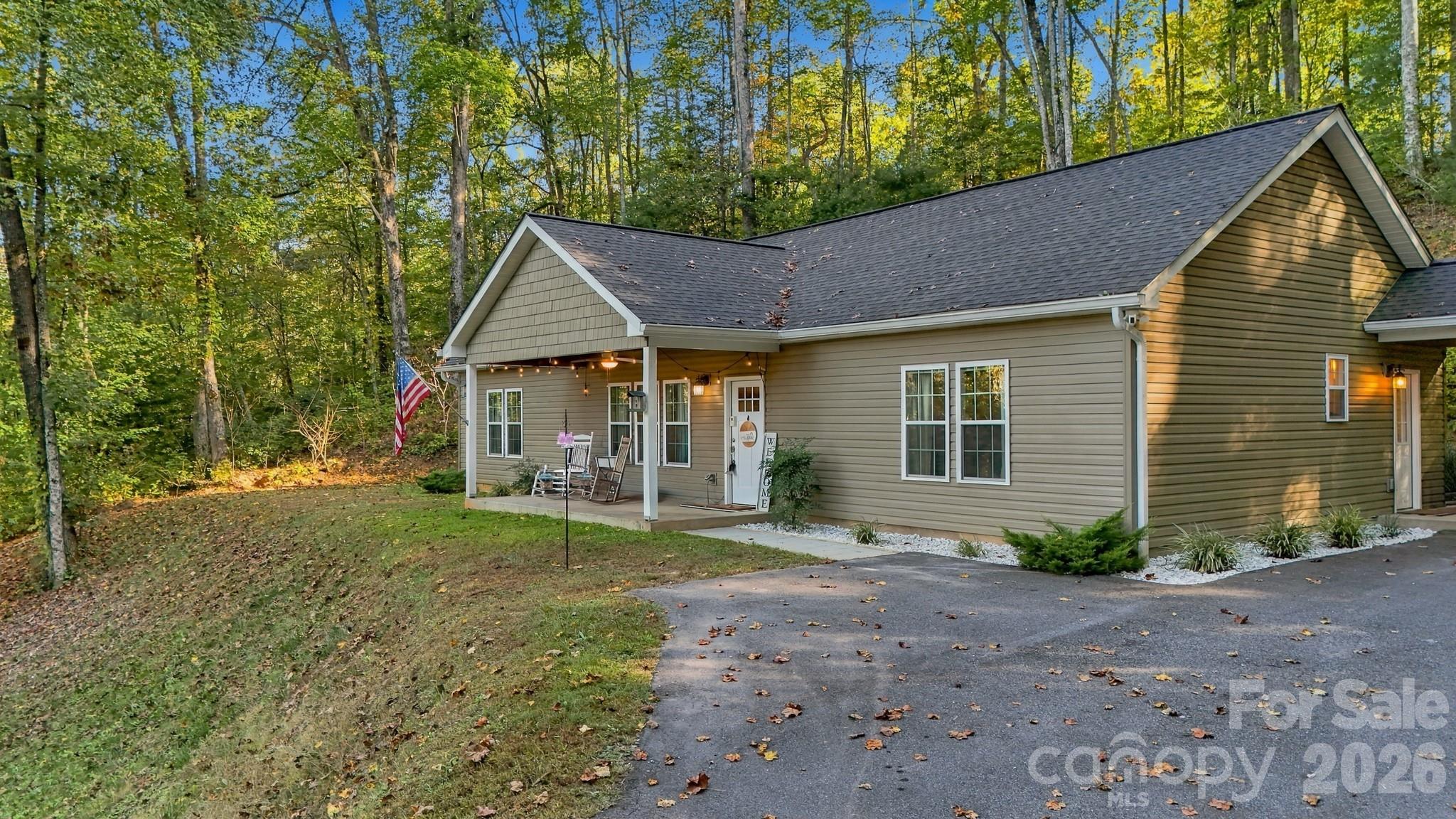 Single Family Residence at 201 Woodhaven Estates, Sylva, photo 3 of 38