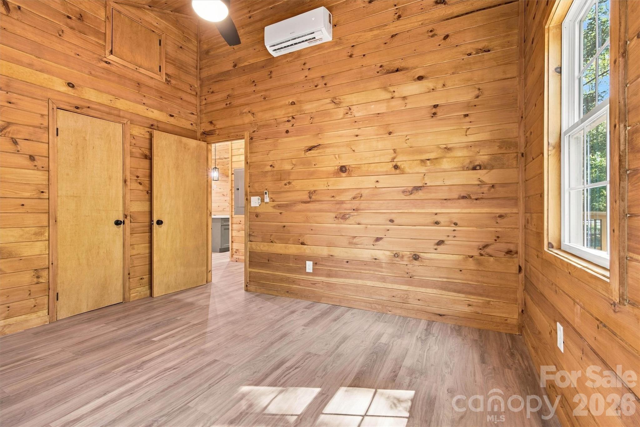 Single Family Residence at 3530 Dogwood Lane, Morganton, photo 21 of 32