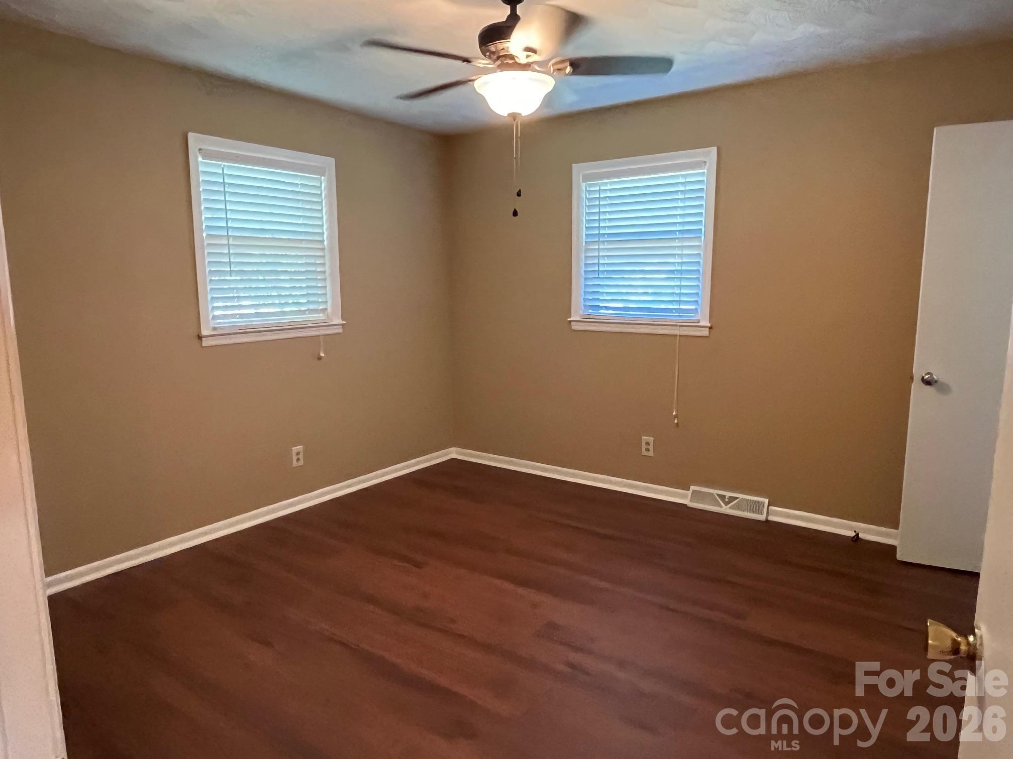 Single Family Residence at 133 Kings Drive, Forest City, photo 17 of 18