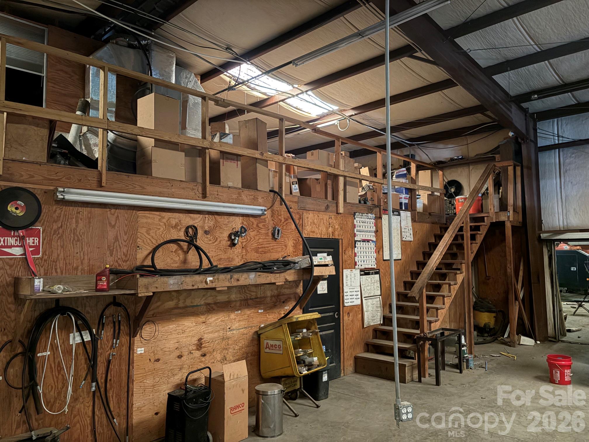 Automotive at 1613 Post Road, Shelby, photo 4 of 11