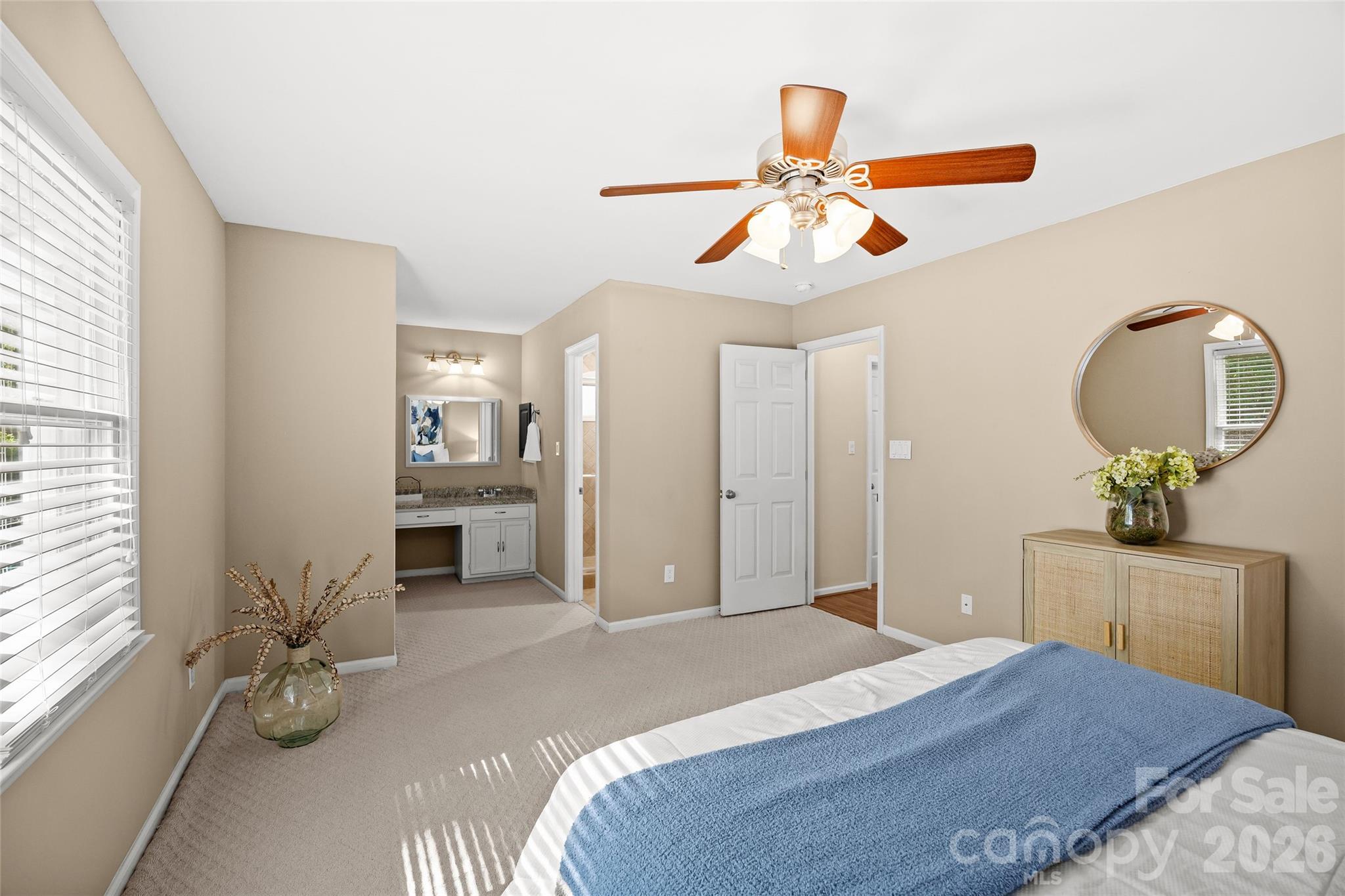Single Family Residence at 2916 Winghaven Lane, Charlotte, photo 19 of 33