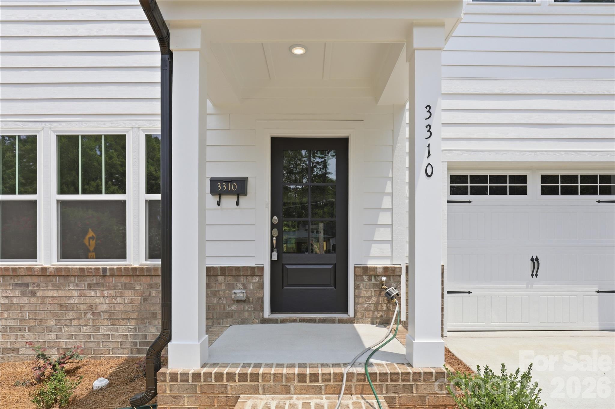 Townhouse at 3310 Campbell Drive, Charlotte, photo 3 of 30