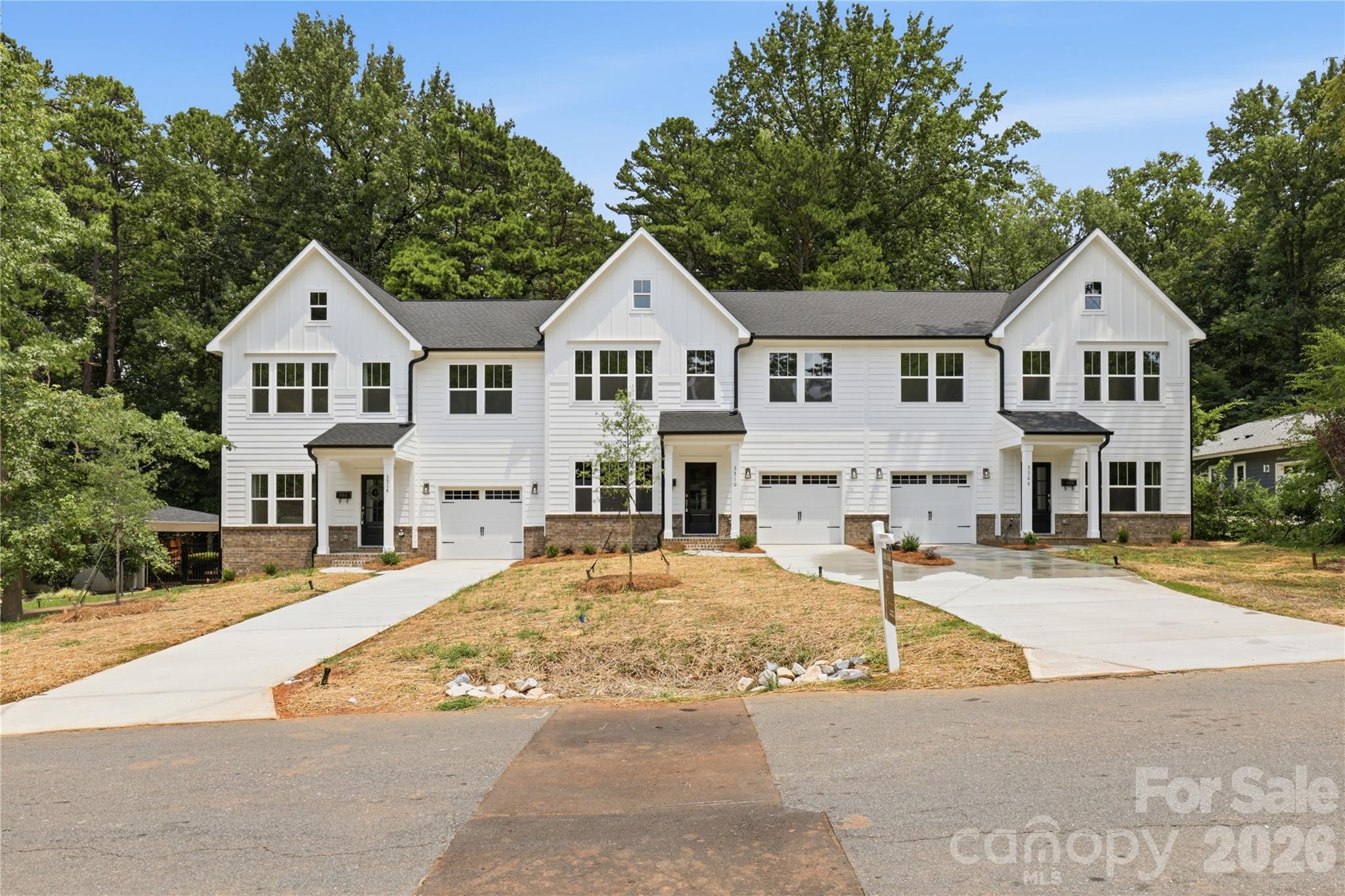 Townhouse at 3310 Campbell Drive, Charlotte, photo 29 of 30