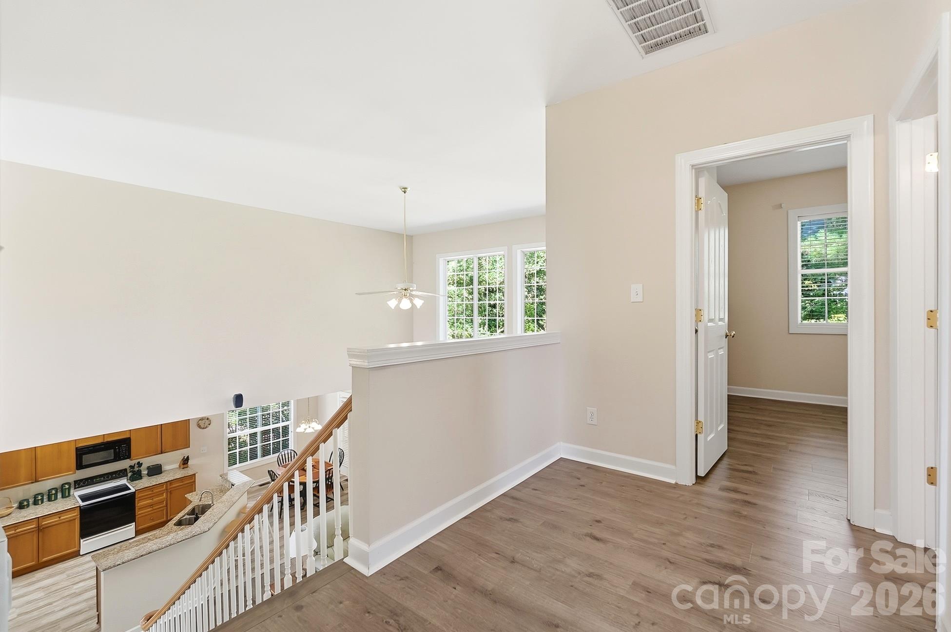 Single Family Residence at 11438 McGinns Trace Court, Charlotte, photo 26 of 43