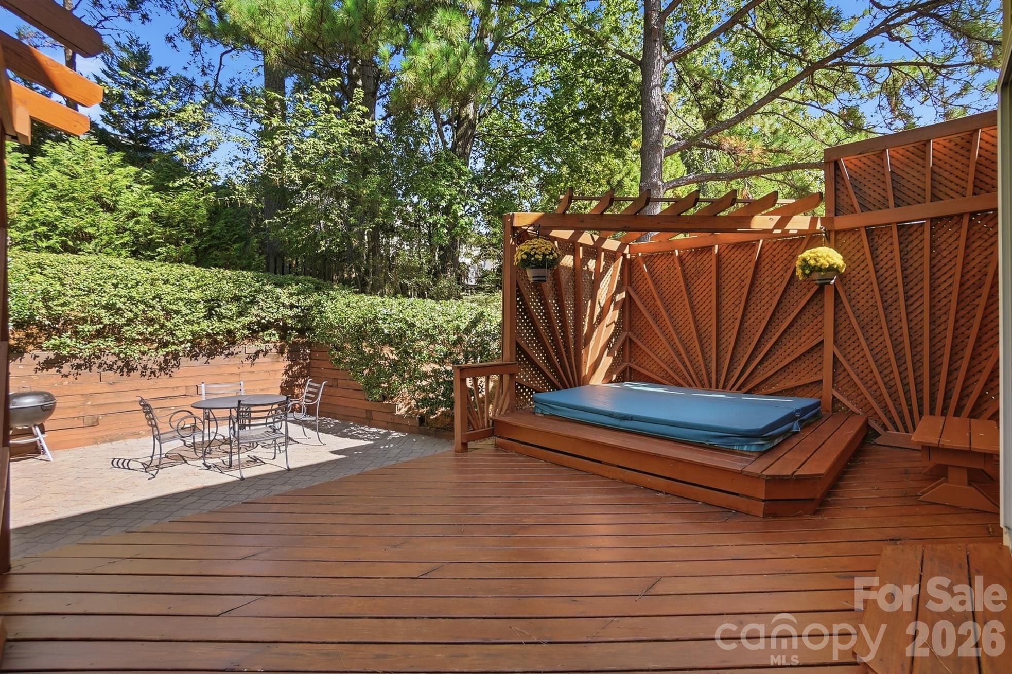 Single Family Residence at 11438 McGinns Trace Court, Charlotte, photo 35 of 43