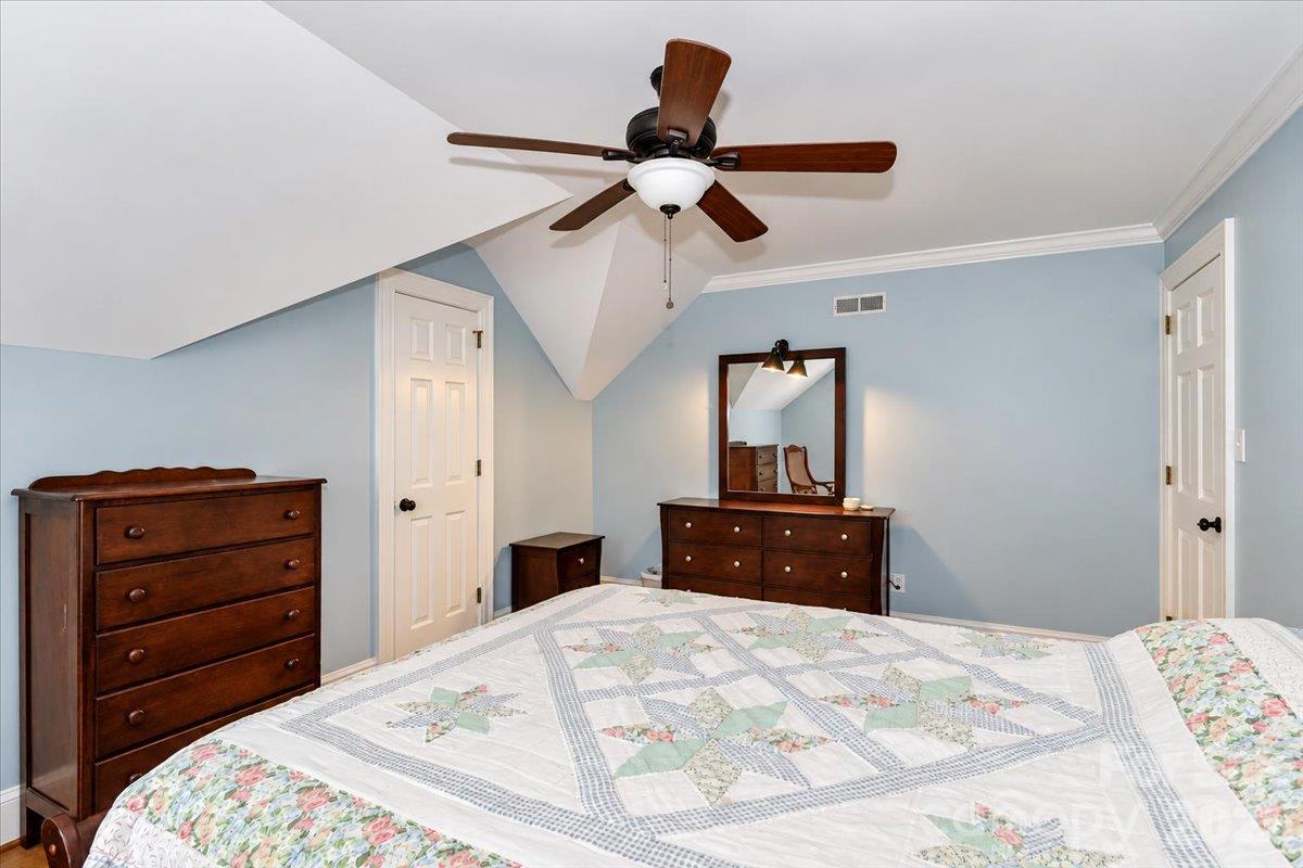Single Family Residence at 3230 Broadmoor Drive, Statesville, photo 39 of 48