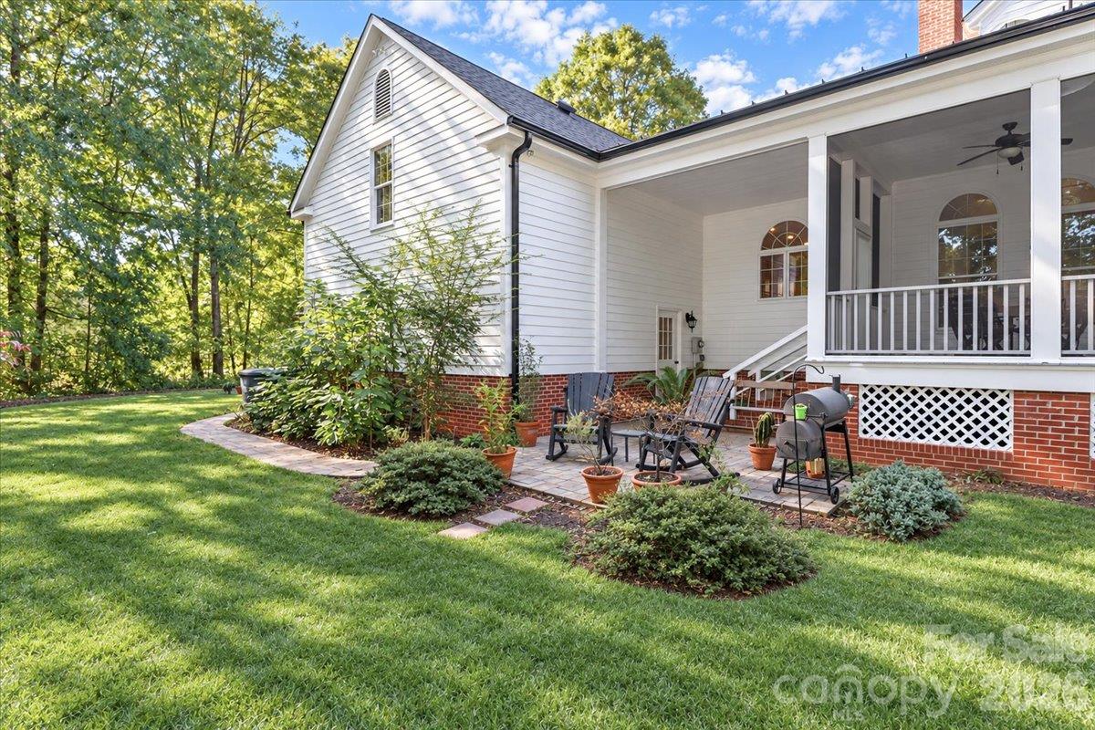 Single Family Residence at 3230 Broadmoor Drive, Statesville, photo 46 of 48