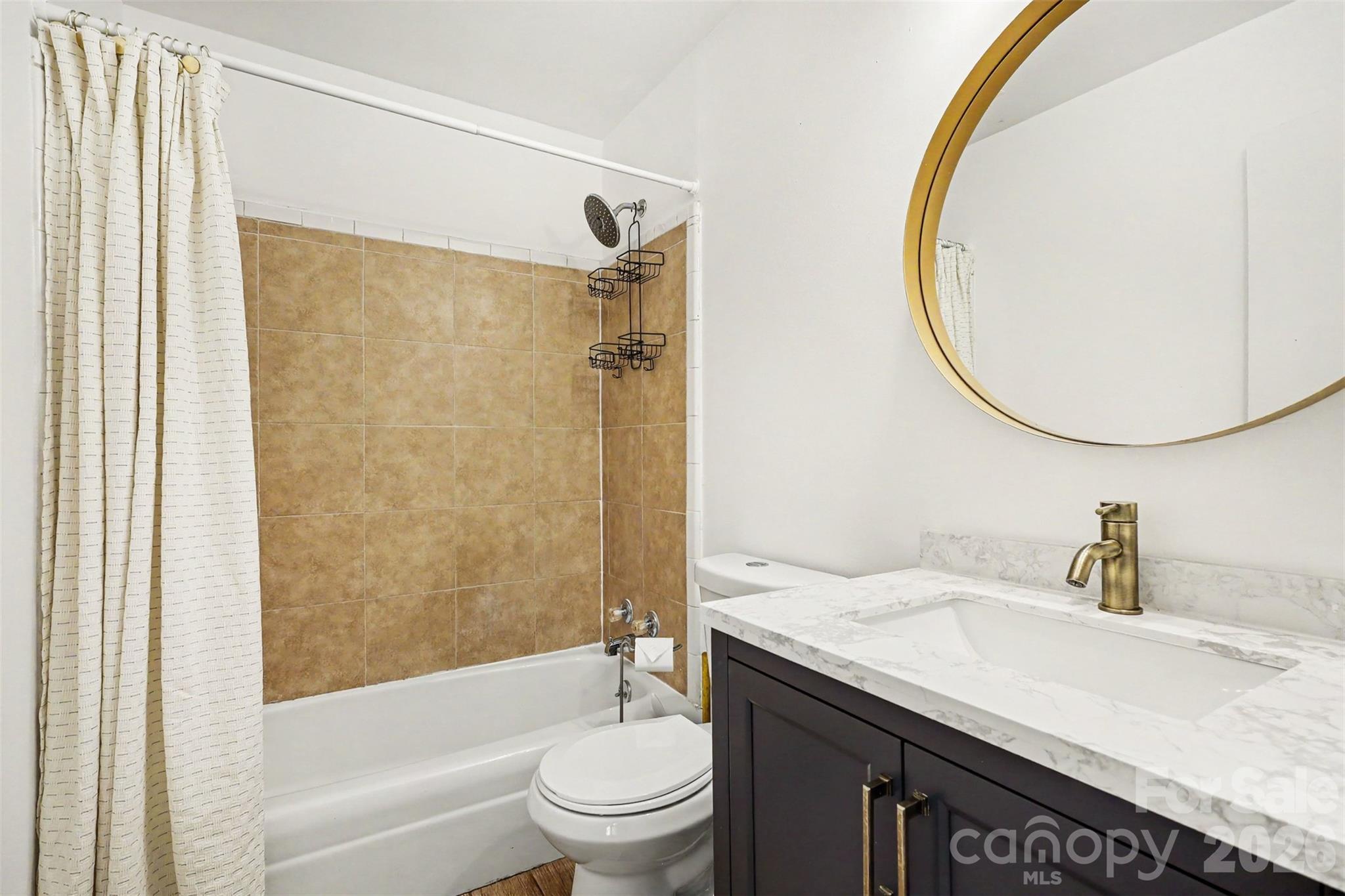 Single Family Residence at 833 Archdale Drive, Charlotte, photo 30 of 38