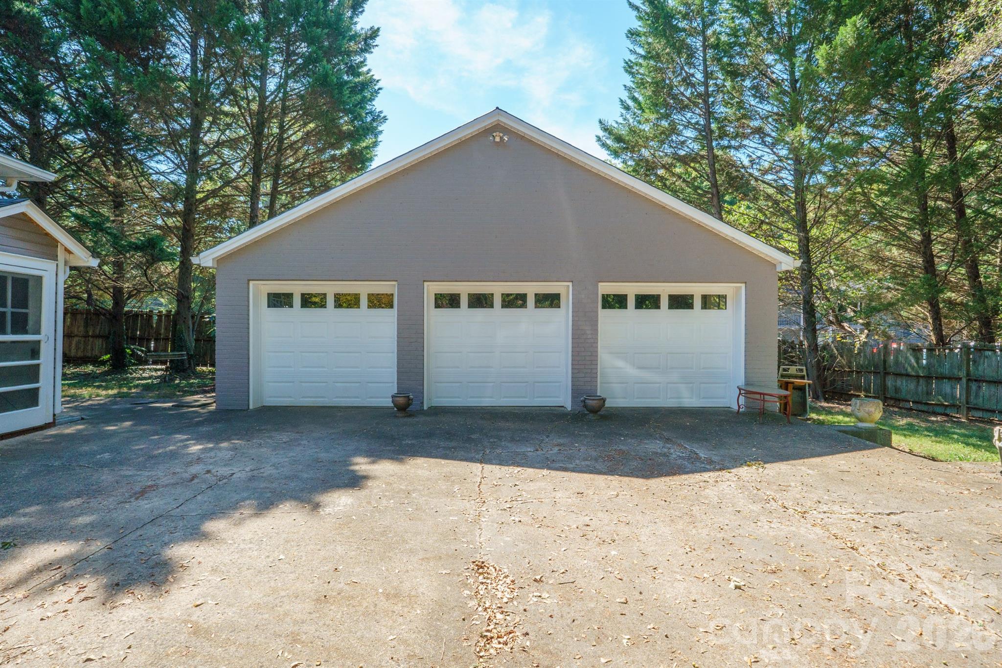 Single Family Residence at 618 S Aspen Street, Lincolnton, photo 2 of 45
