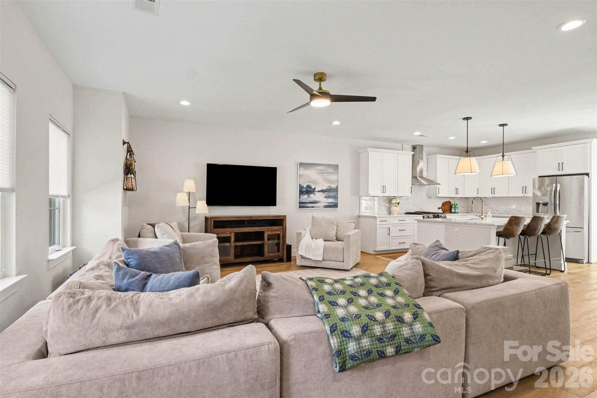 Townhouse at 1713 Mimosa Avenue, Charlotte, photo 15 of 39