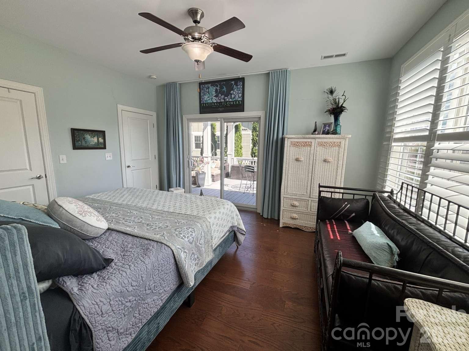 Single Family Residence at 30 Rose Point Drive, Leicester, photo 10 of 24